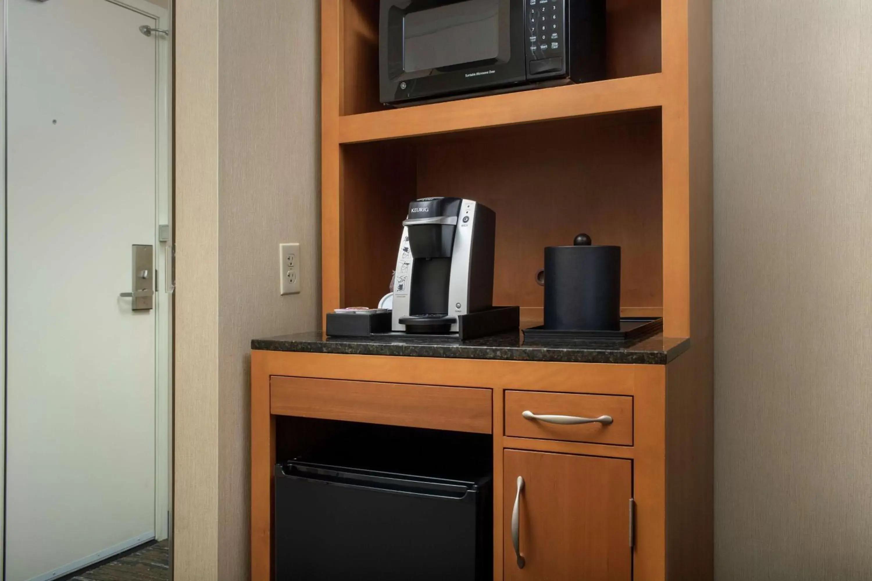 Premium King Room in Hilton Garden Inn Yakima Downtown Premium King Room in Hilton Garden Inn Yakima Downtown