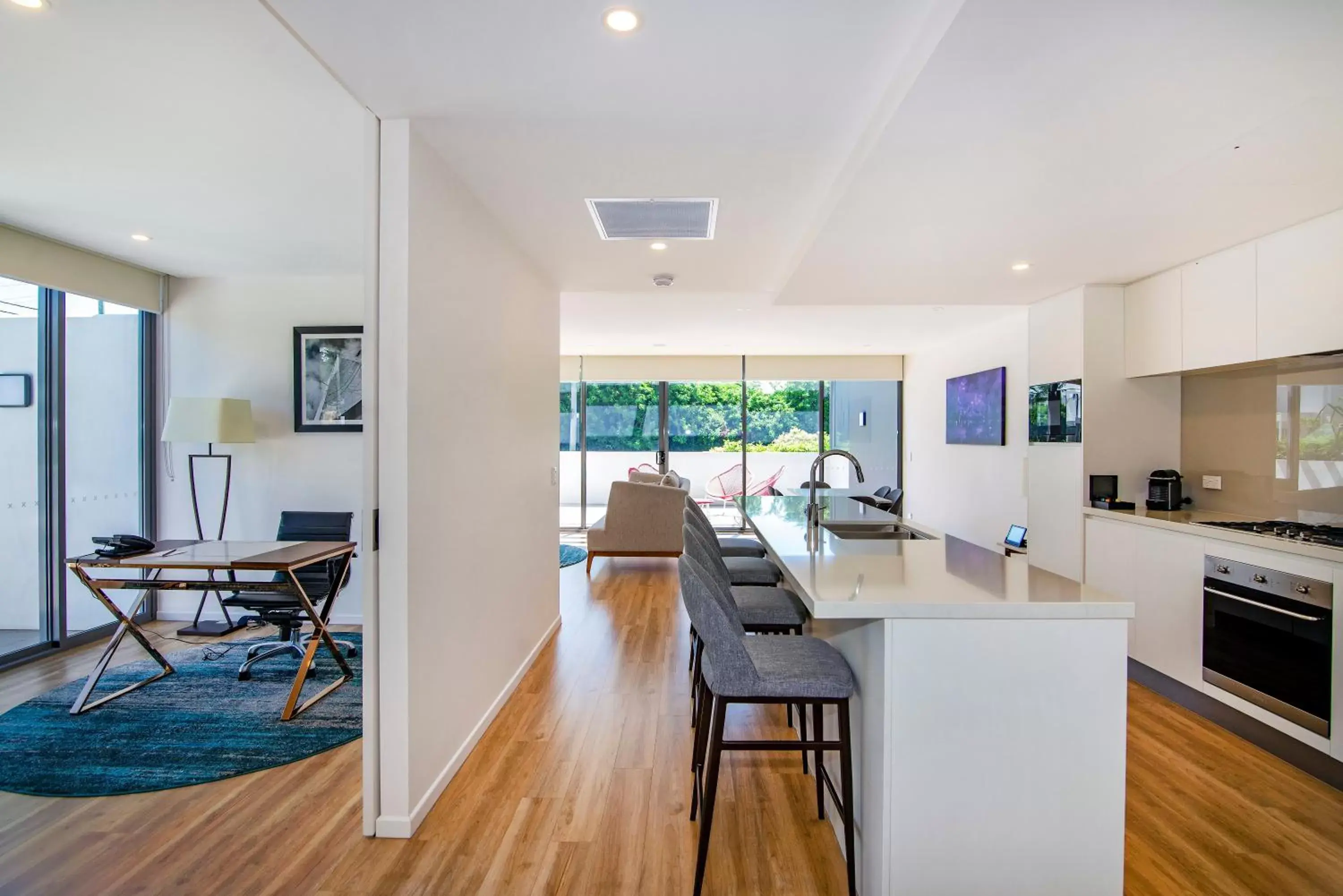 Kitchen or kitchenette, Dining Area in Ruby Gold Coast by CLLIX