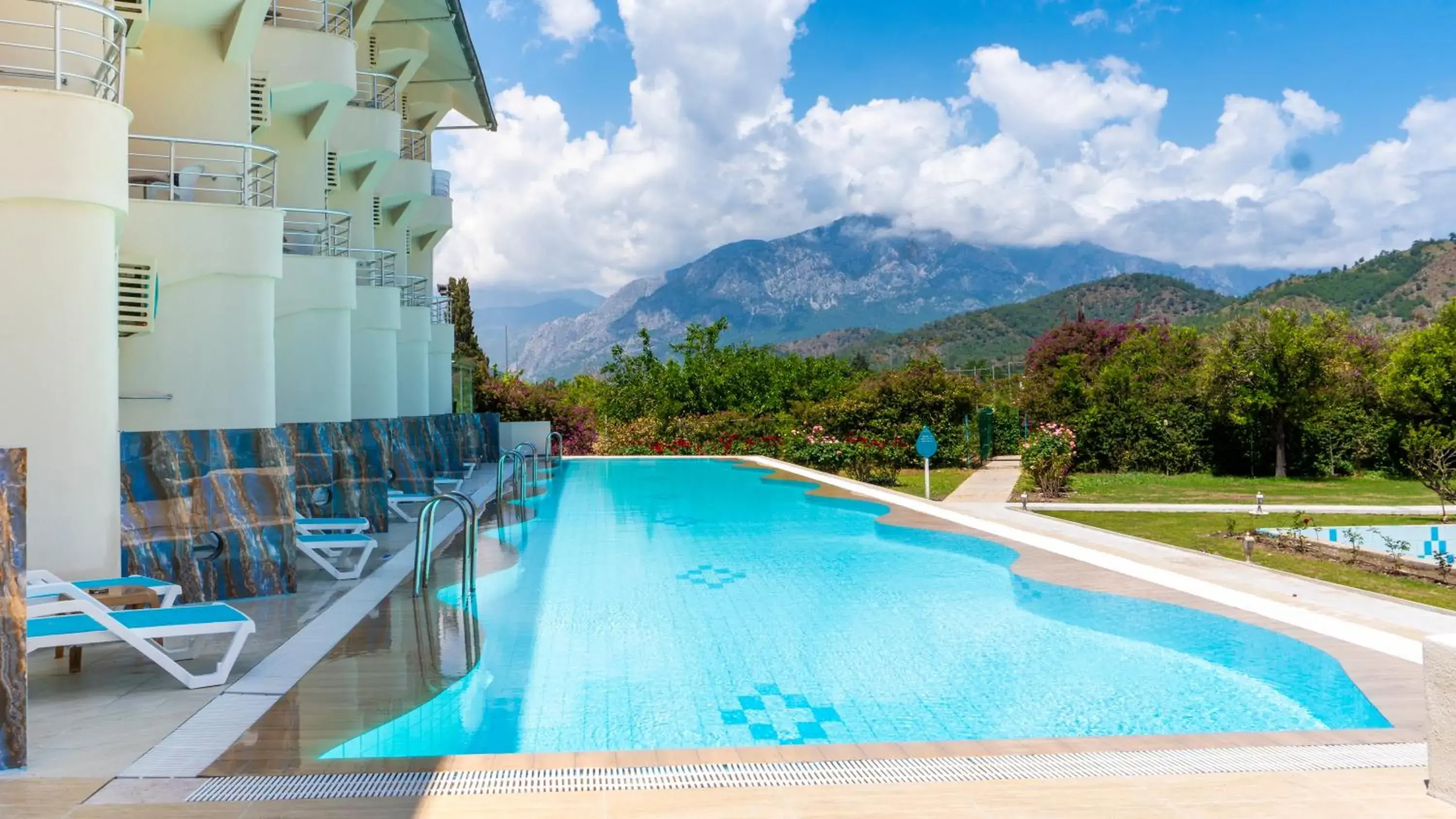 Property building in Miarosa Kemer Beach