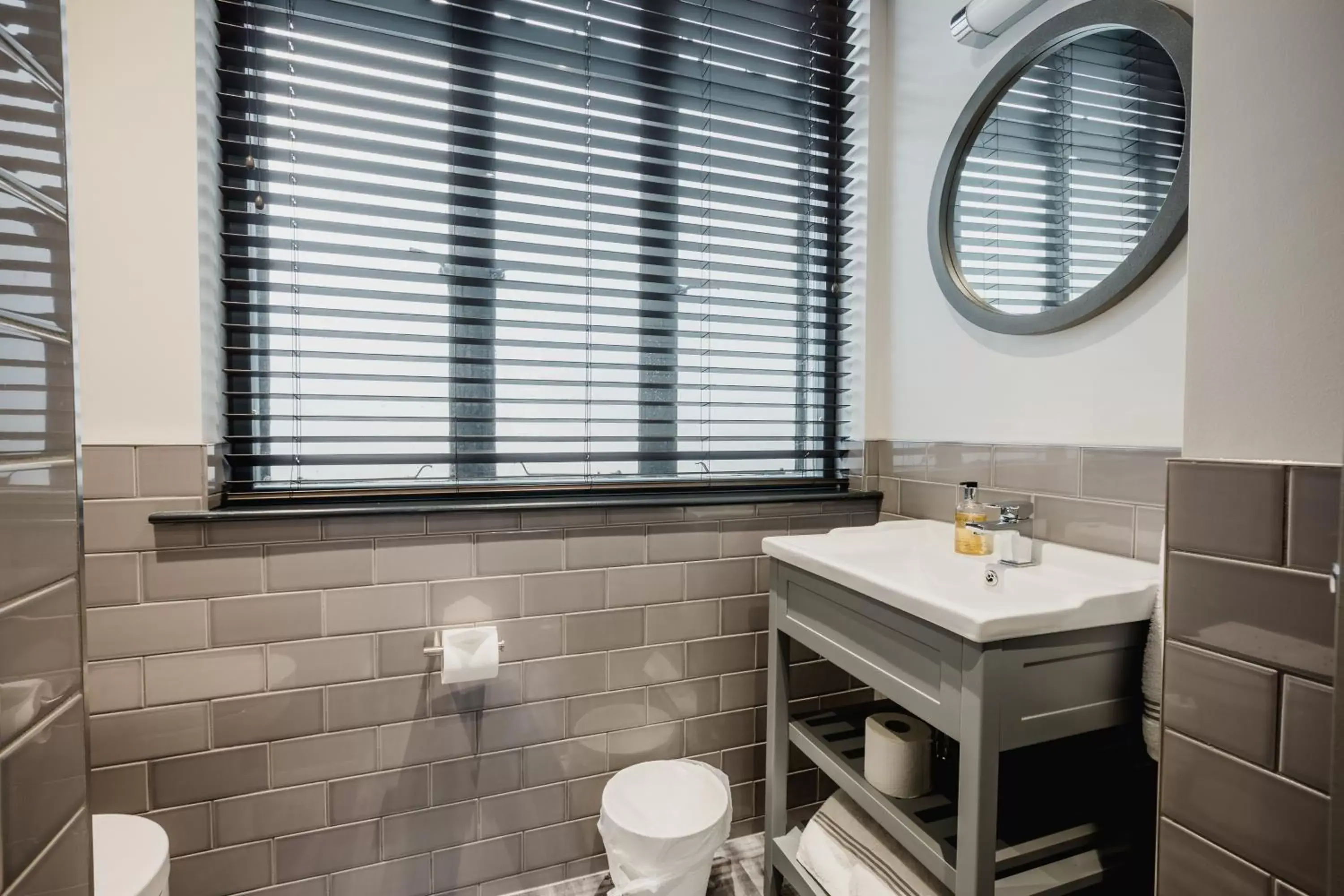 Bathroom in Green Ginger House