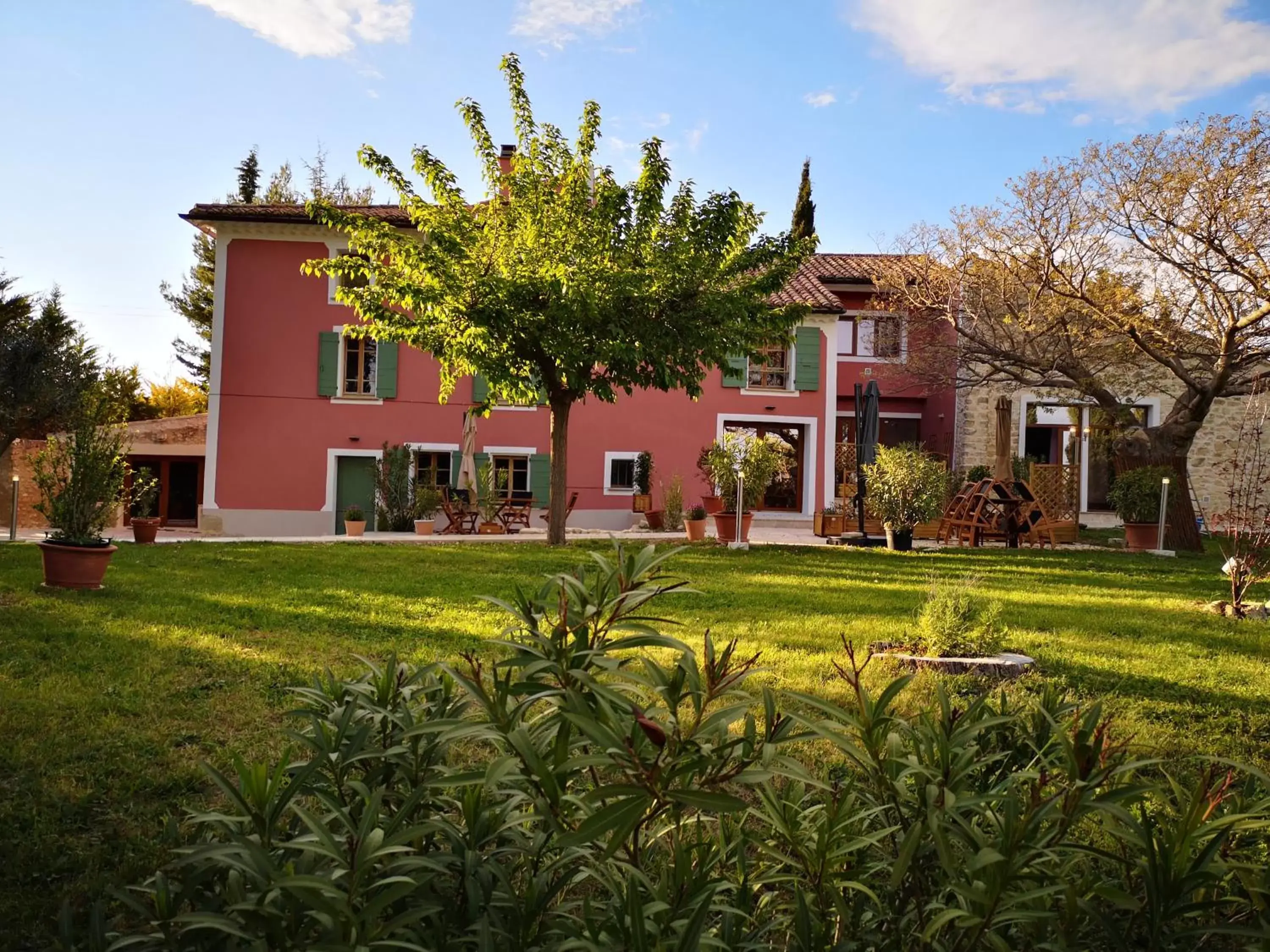 Property Building in La Bastide du Limon