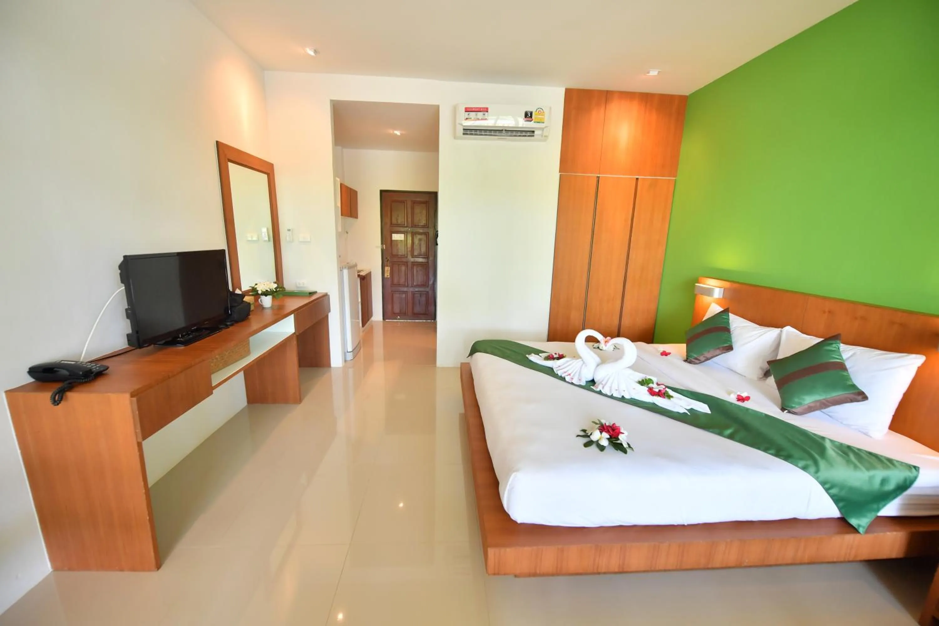 Bed in The Touch Green Naiyang Hotel & Fitness