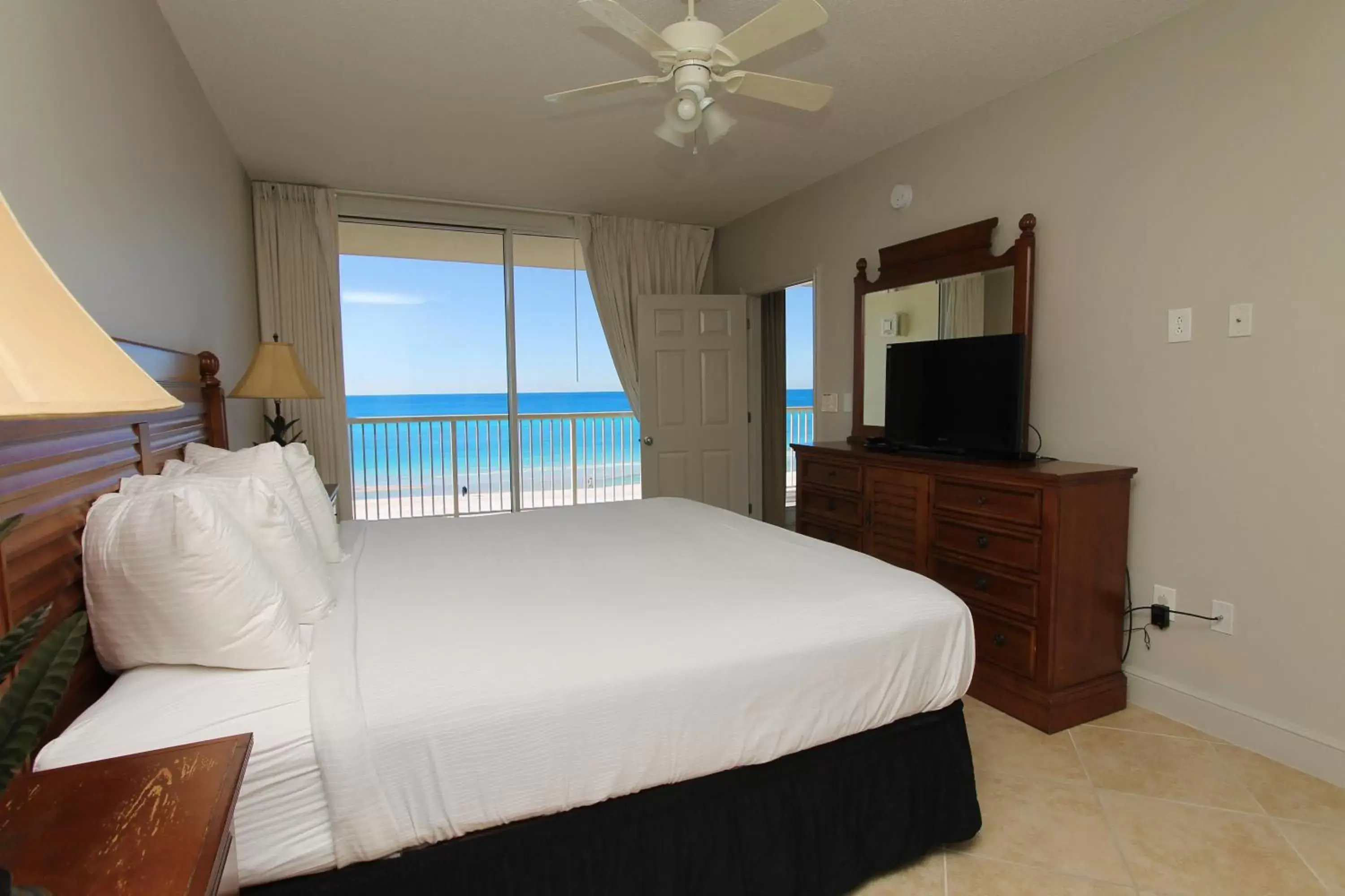 Bed in Majestic Beach Resort, Panama City Beach, Fl