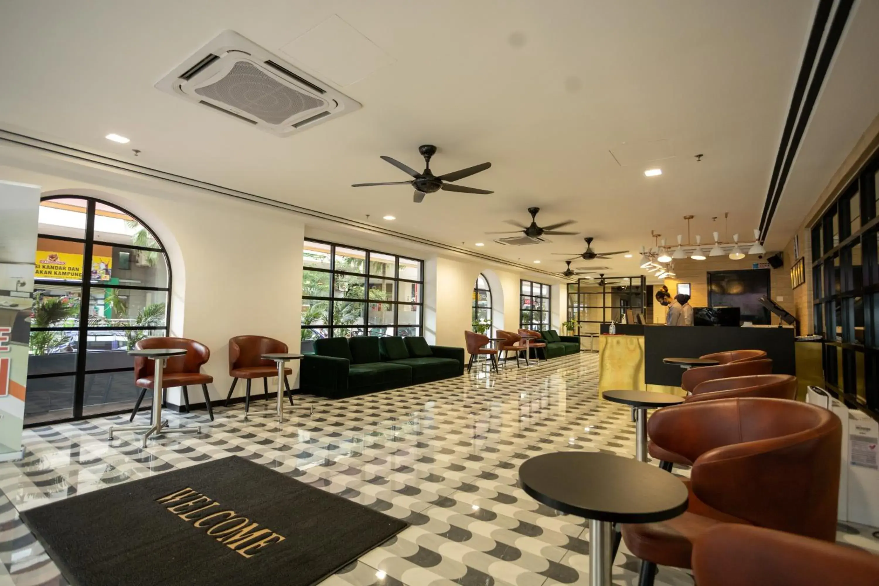 Lobby or reception, Lounge/Bar in Citrus Hotel Johor Bahru by Compass Hospitality