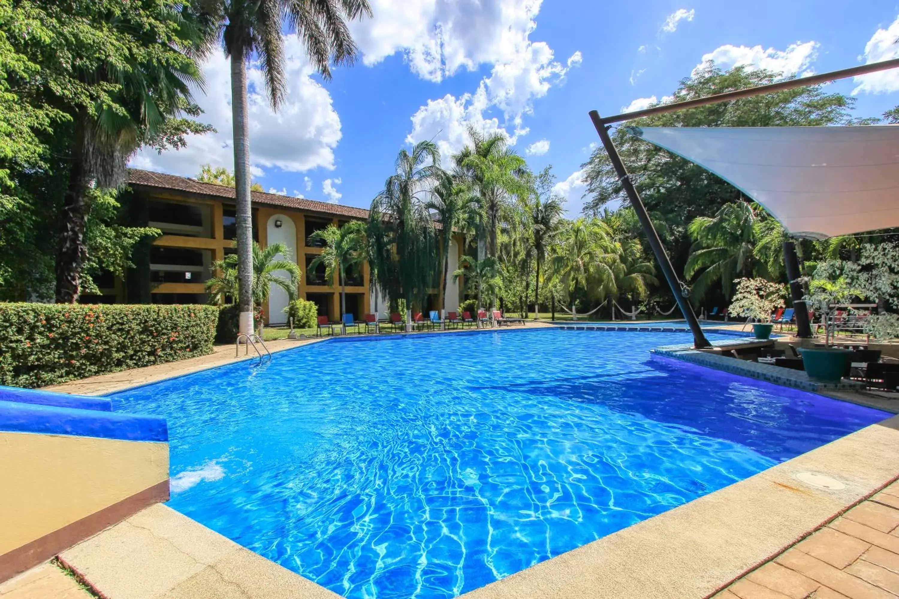 Swimming Pool in Hotel Ciudad Real Palenque