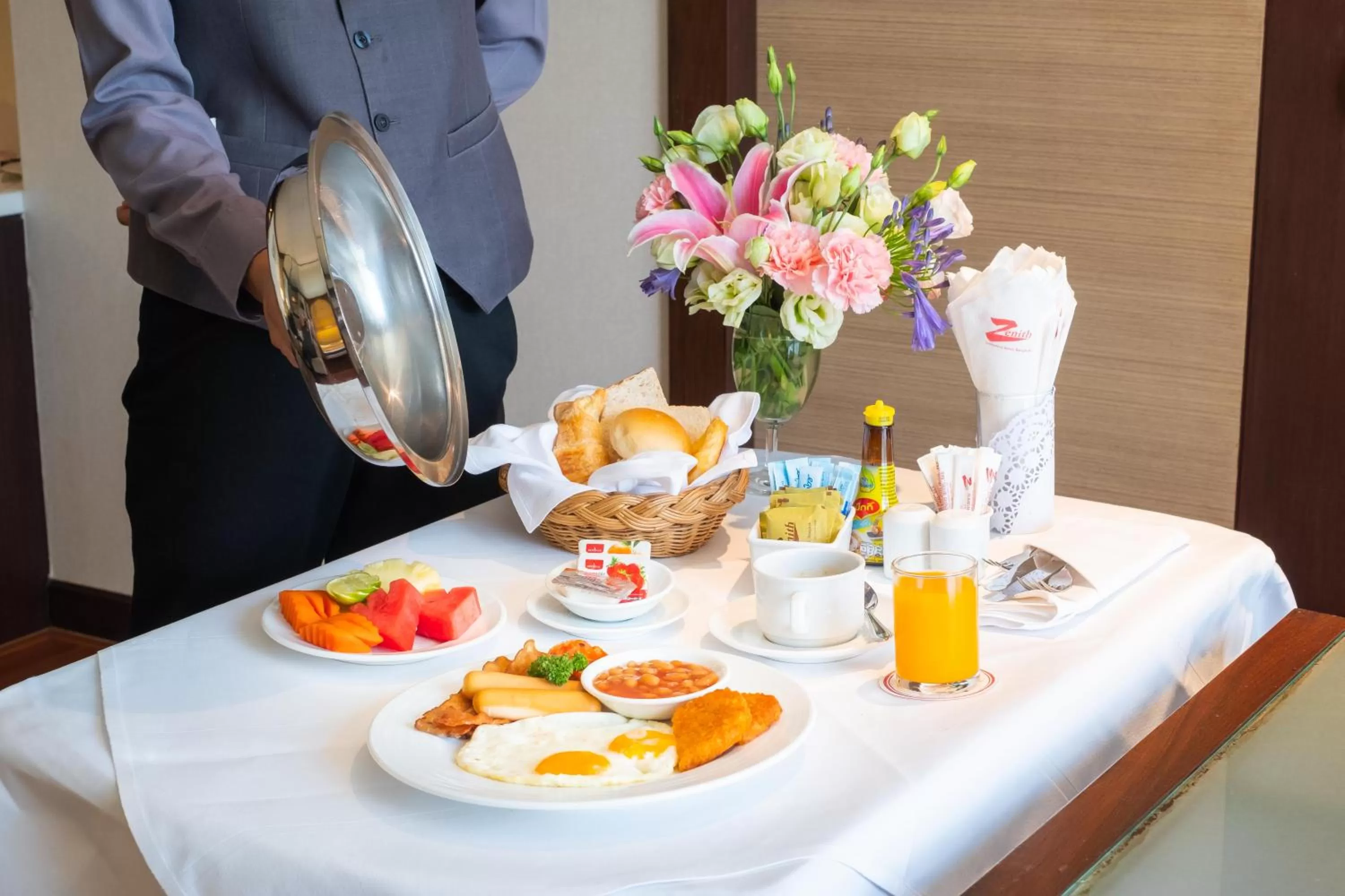 Breakfast in Zenith Sukhumvit Hotel, Bangkok