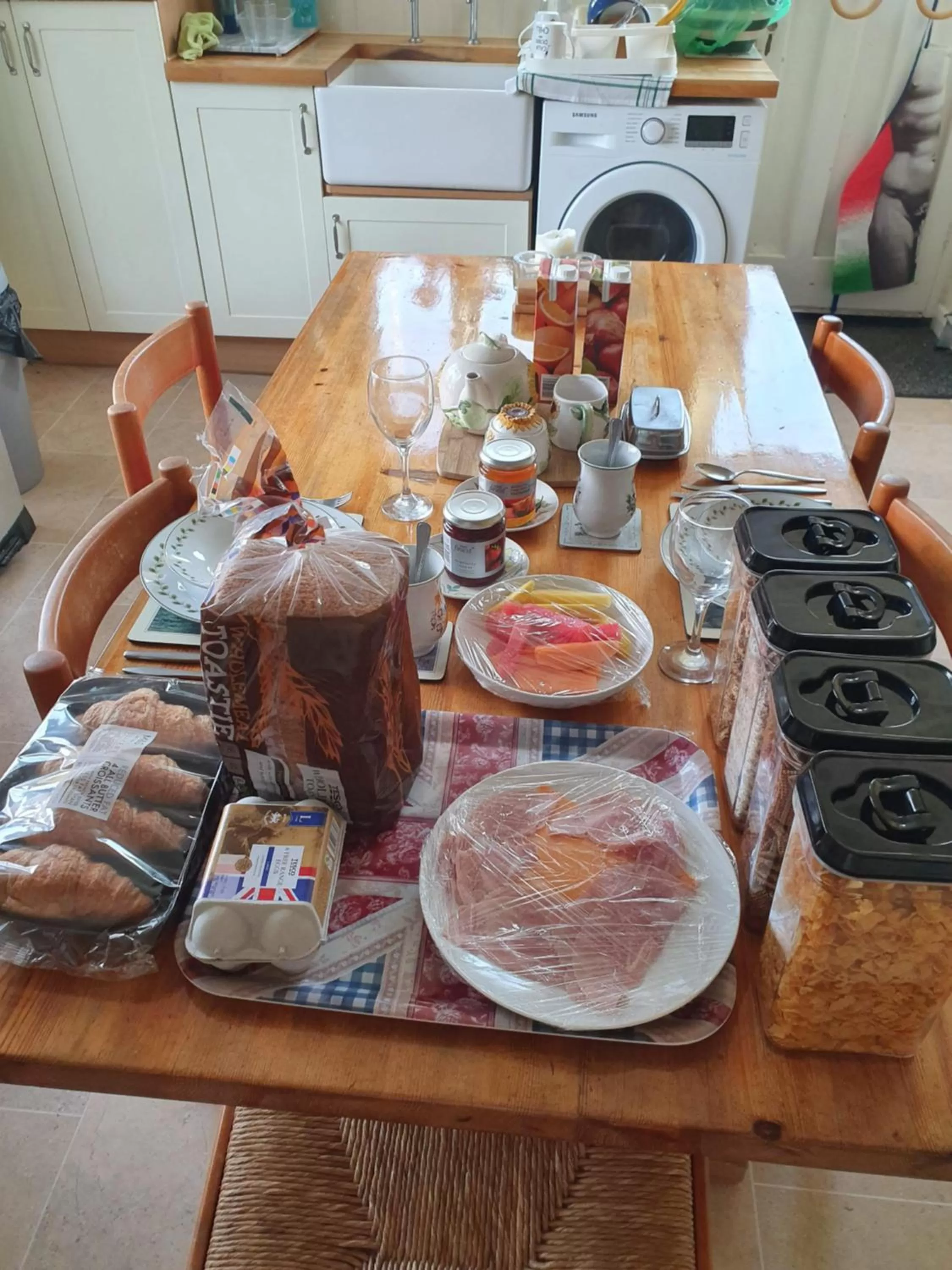 Breakfast in Old Coach House