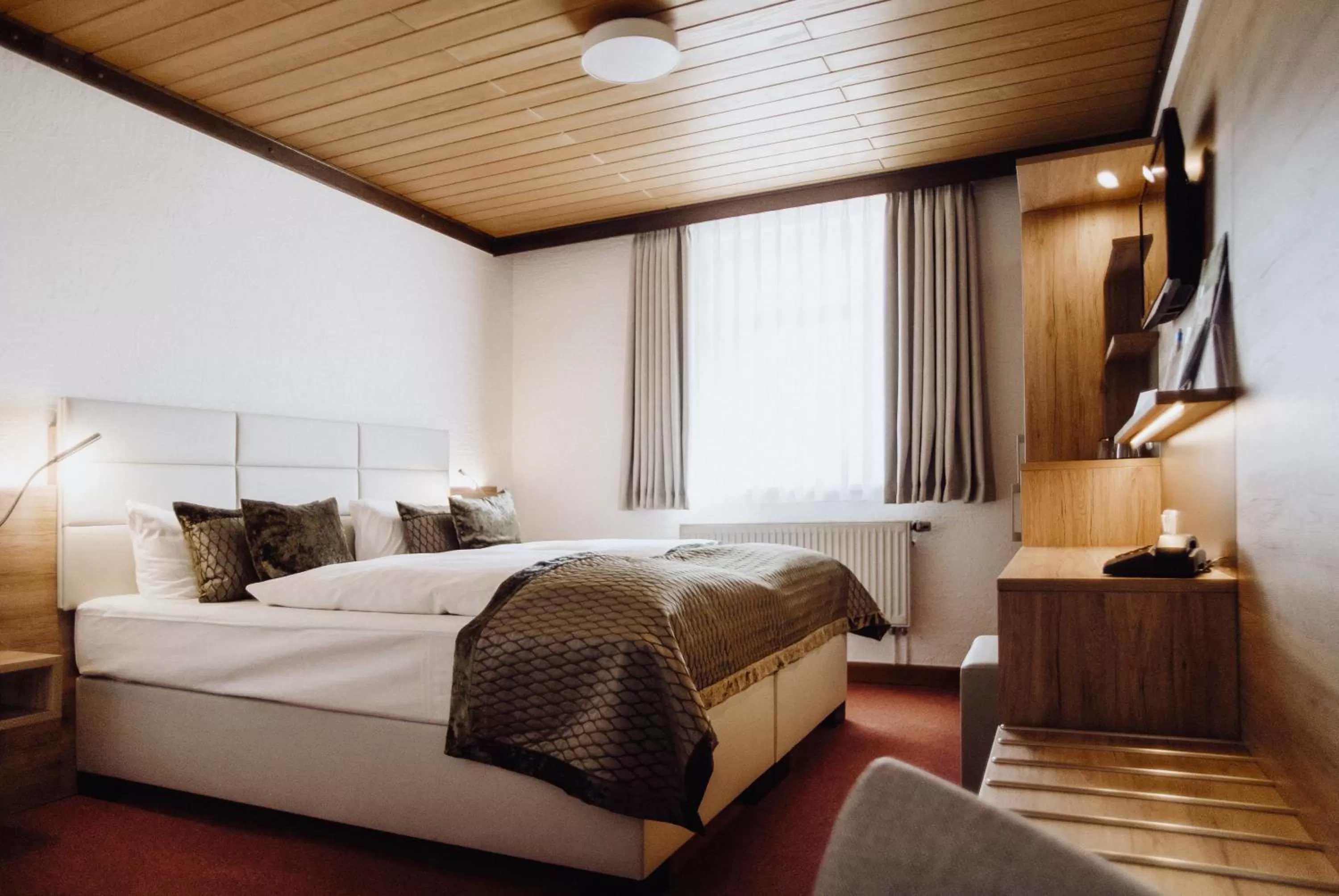 Photo of the whole room, Bed in Hotel Frauensteiner Hof