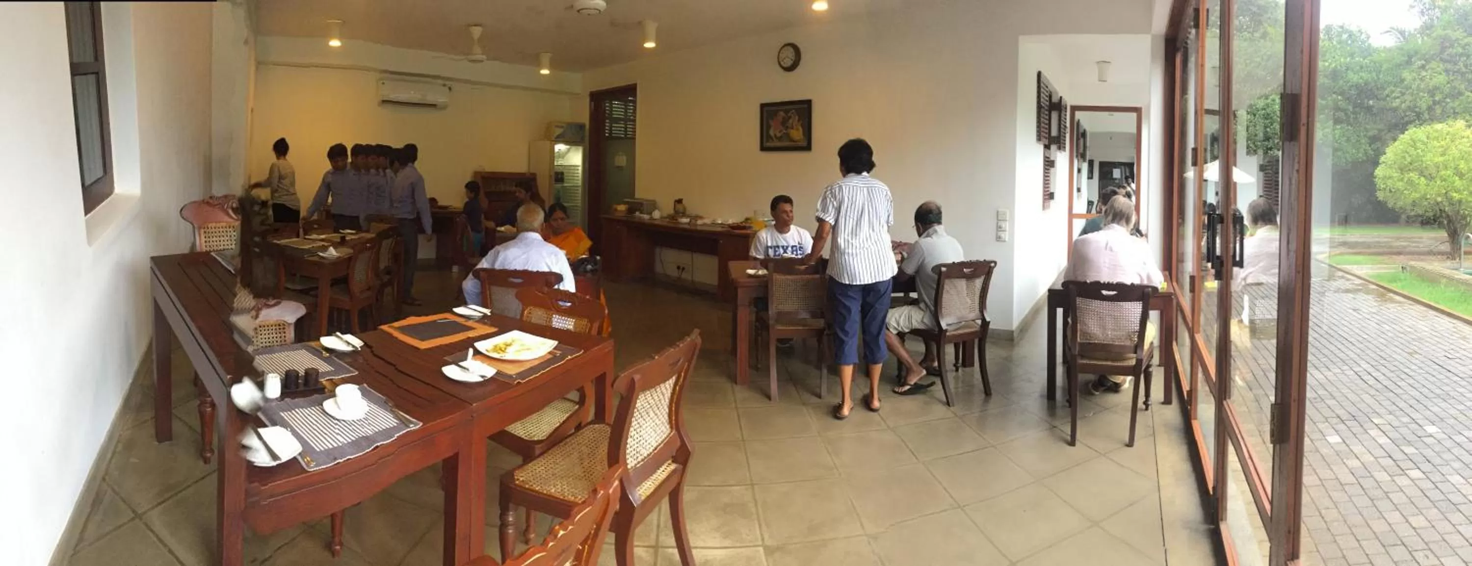 Restaurant/Places to Eat in Jaffna Heritage Hotel