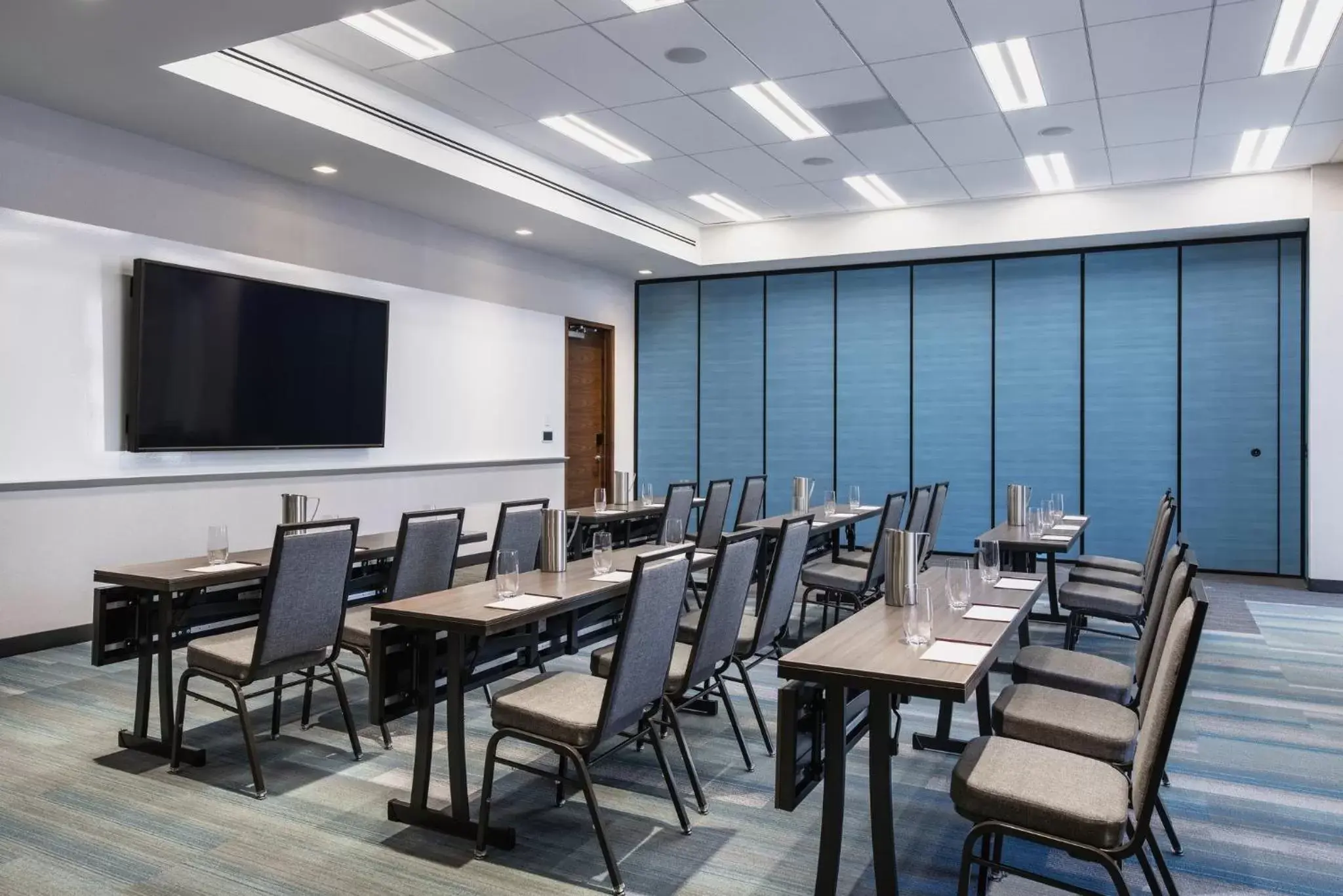 Meeting/conference room in Residence Inn by Marriott Calgary Downtown/Beltline District