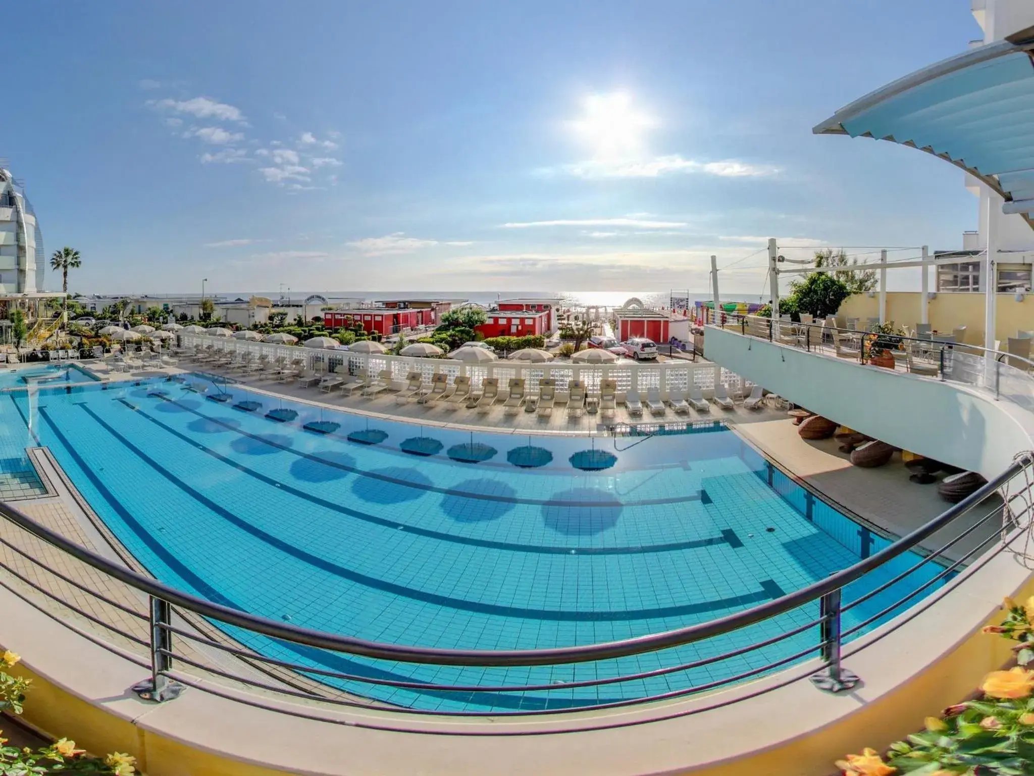 Swimming Pool in Hotel Le Palme - Premier Resort
