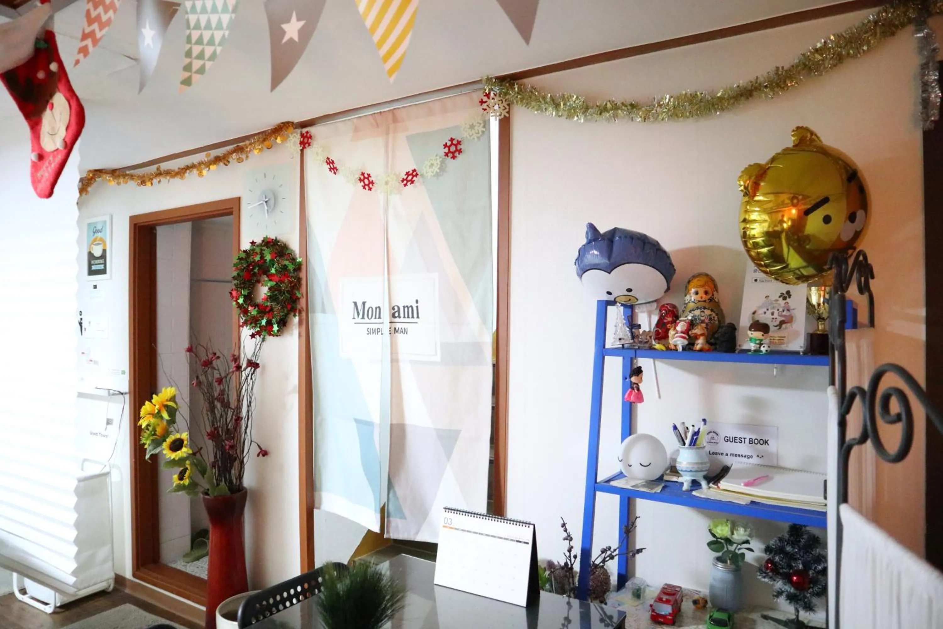 Seating area in Jeong House