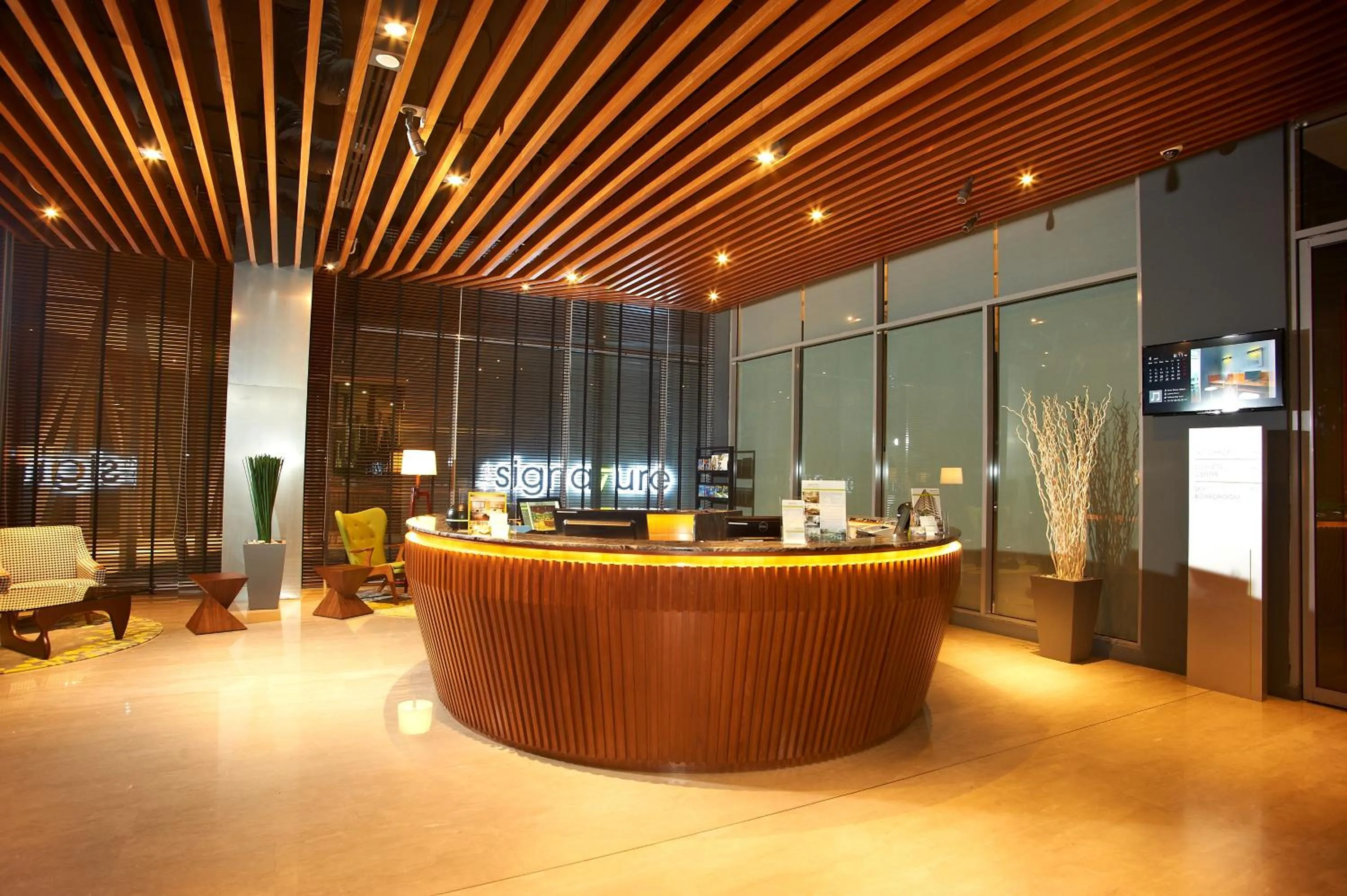 Property building in The Signature Hotel & Serviced Suites Hartamas Kuala Lumpur