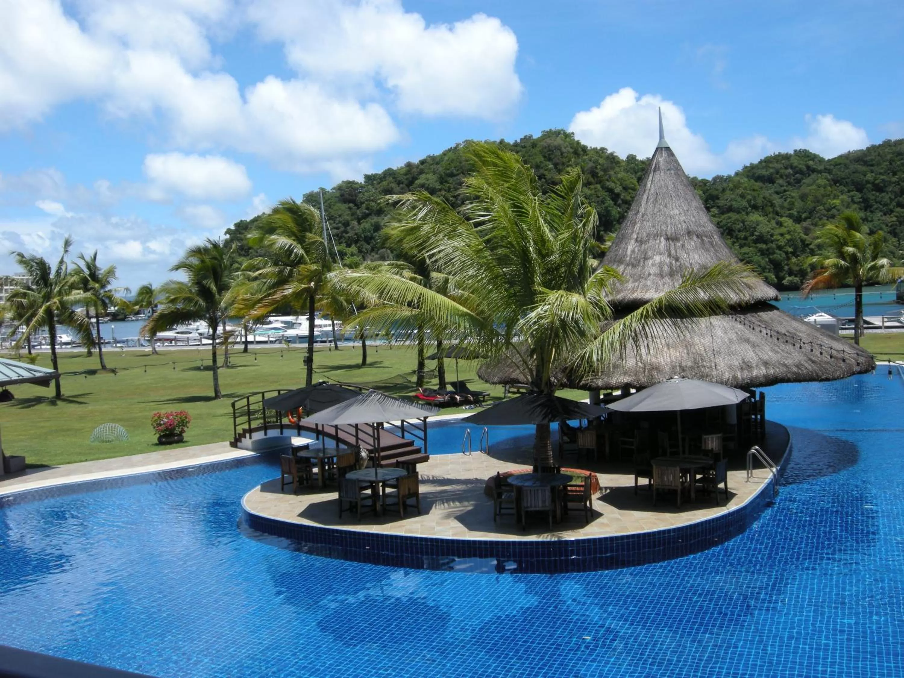 Swimming pool in Cove Resort Palau