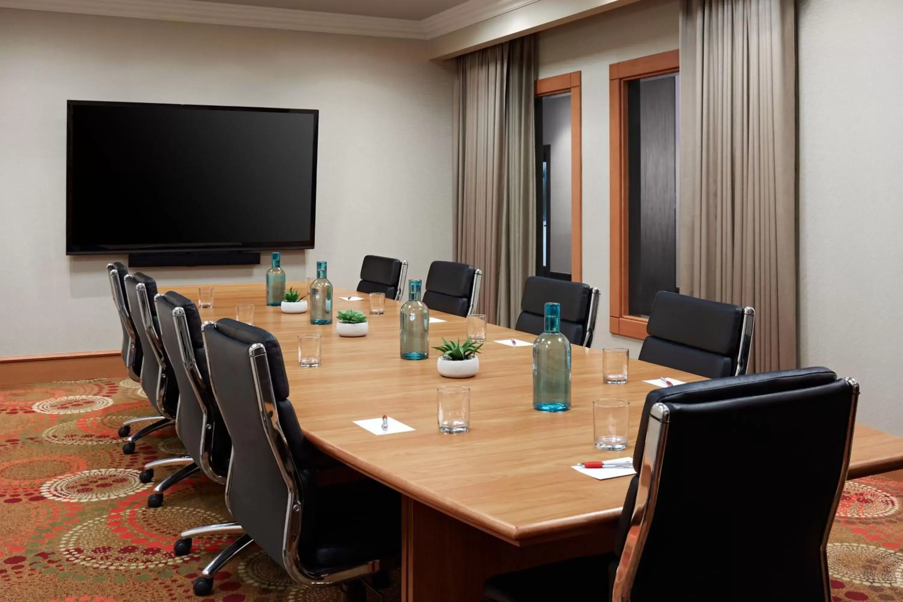 Meeting/conference room in Calgary Marriott Downtown Hotel