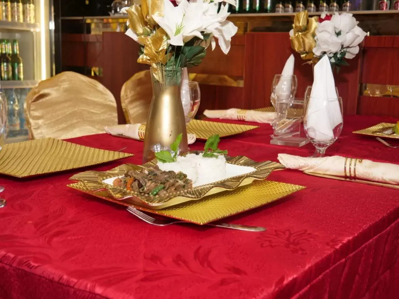 Restaurant/places to eat in Marriot Metropolitan Hotel Restaurant/places to eat in Marriot Metropolitan Hotel