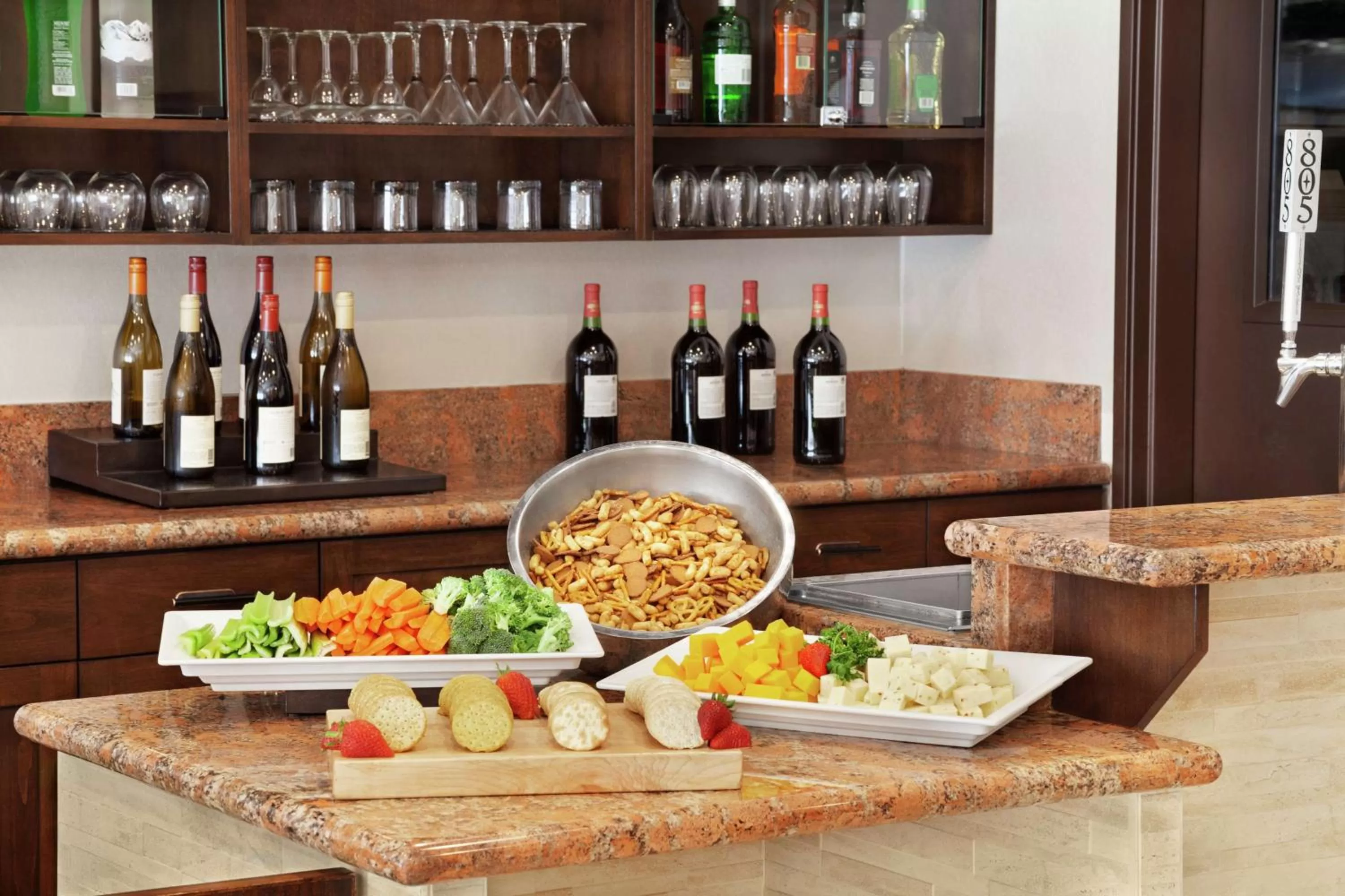 Restaurant/places to eat in Embassy Suites by Hilton Lompoc Central Coast