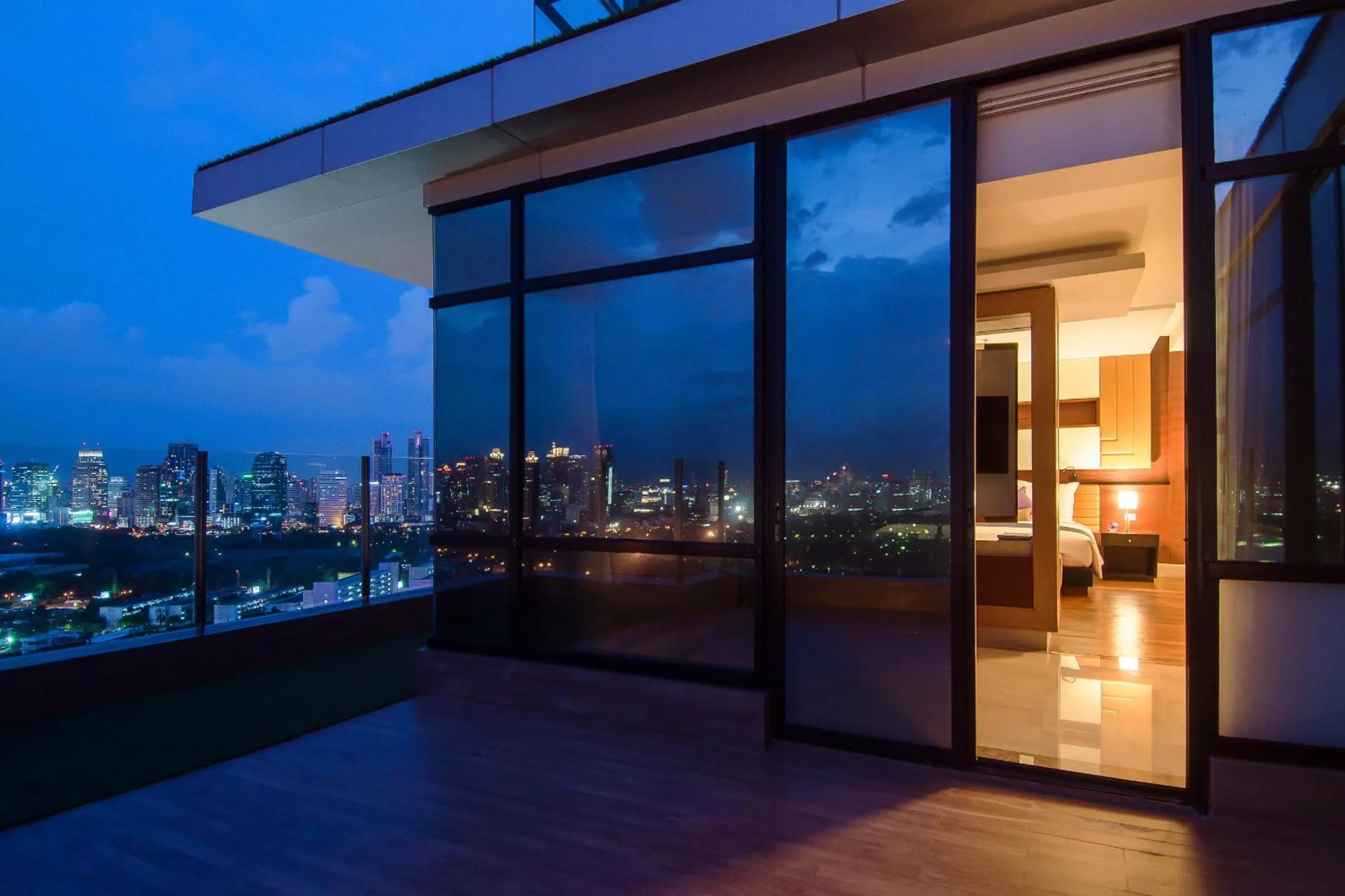 Photo of the whole room in AETAS lumpini