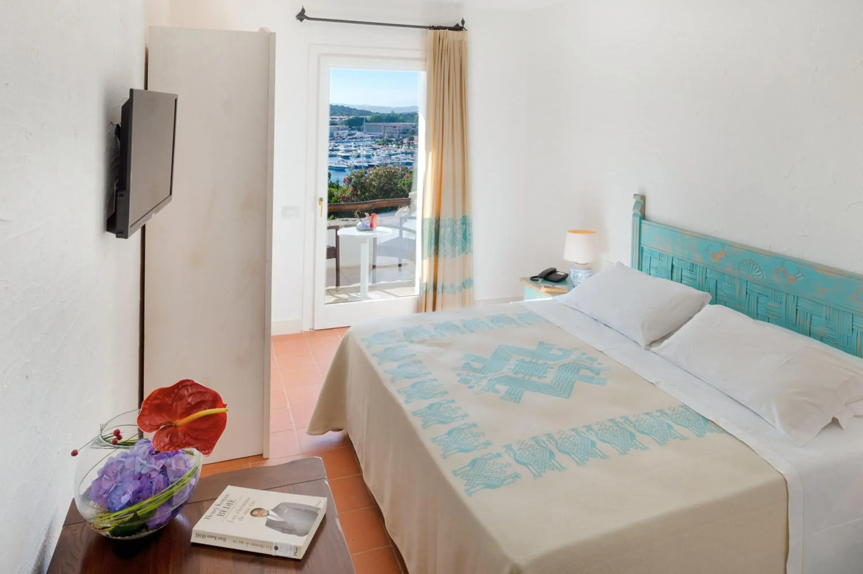 Double Room with Sea View in Hotel Luci Di La Muntagna