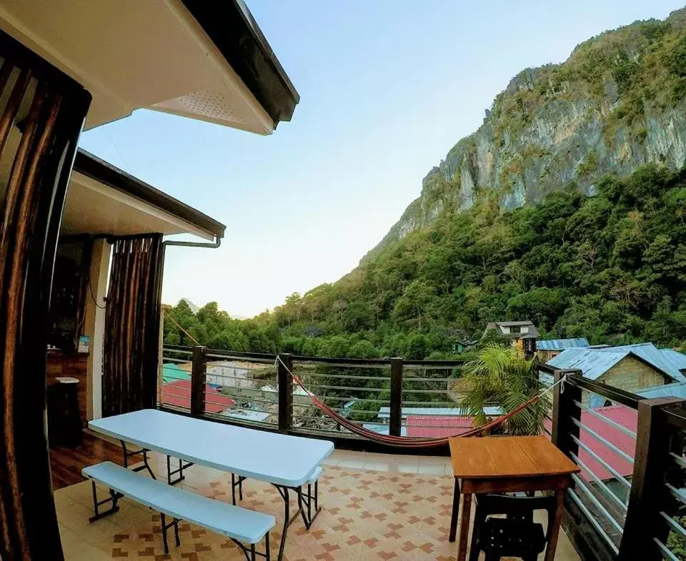 Lolo Bob's Bed And Breakfast Lolo Bob's Bed And Breakfast