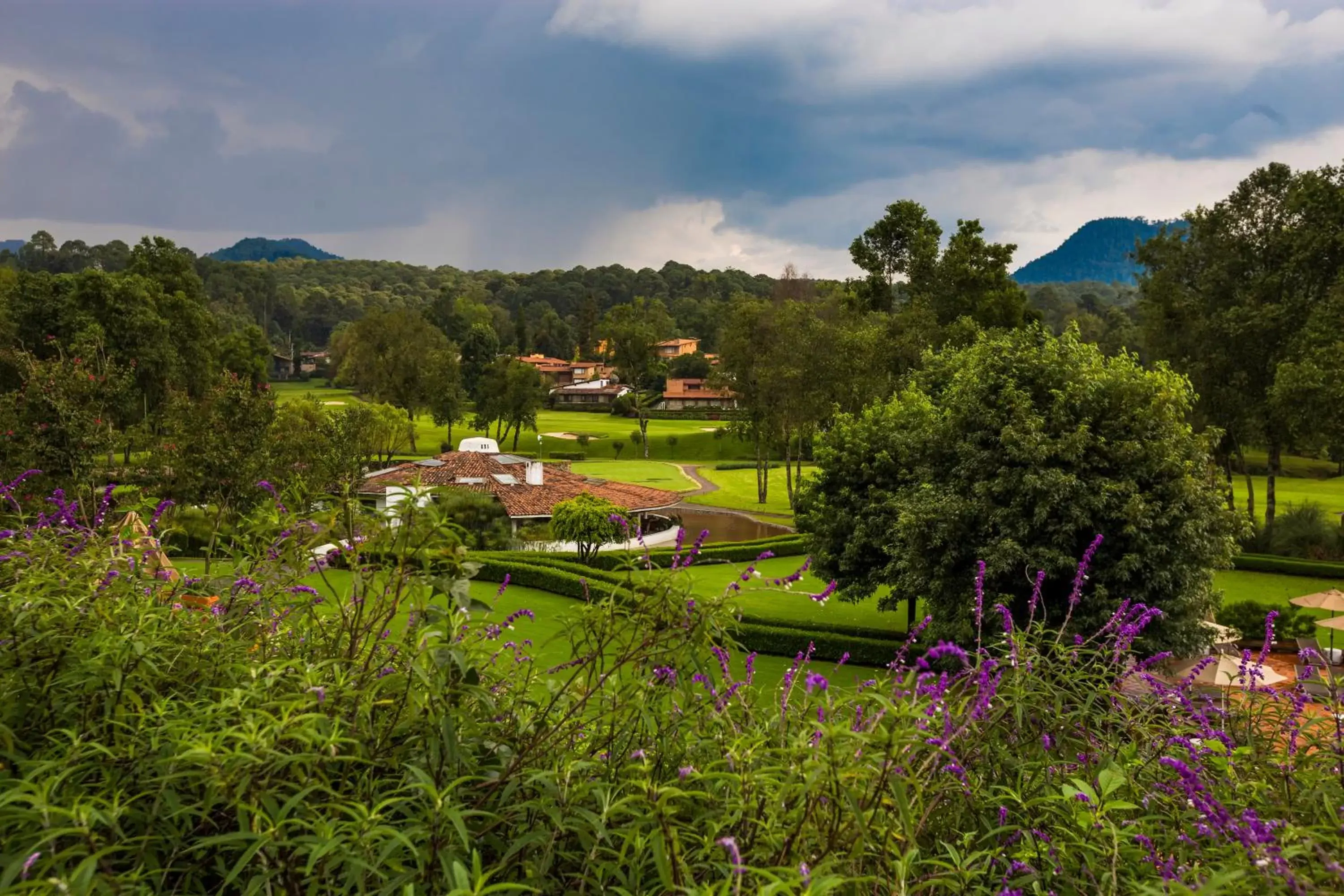 Mountain view in Hotel Avandaro Golf & Spa Resort