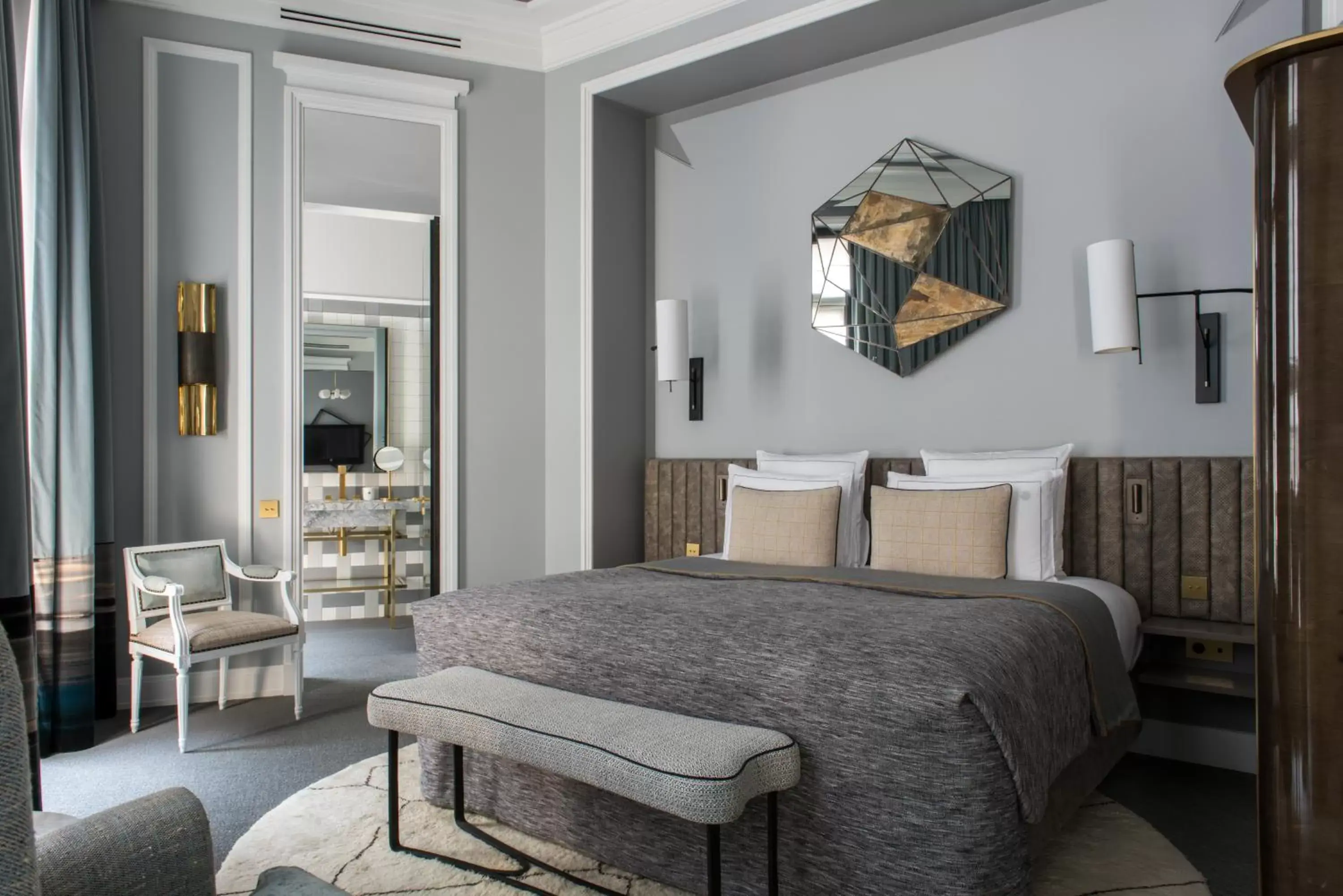 Two-Bedroom Suite in Nolinski Paris