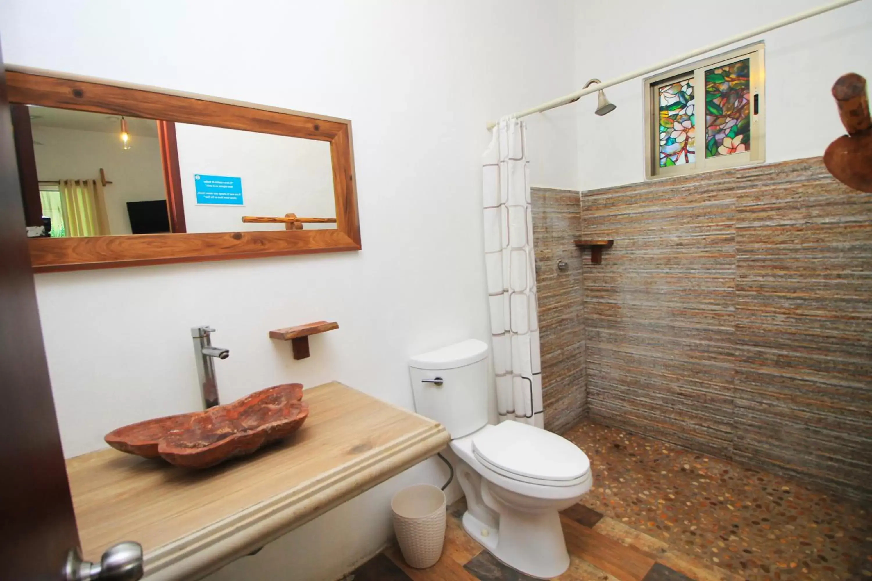 Bathroom in Hotel Pancho Villas Bacalar Vista a Laguna