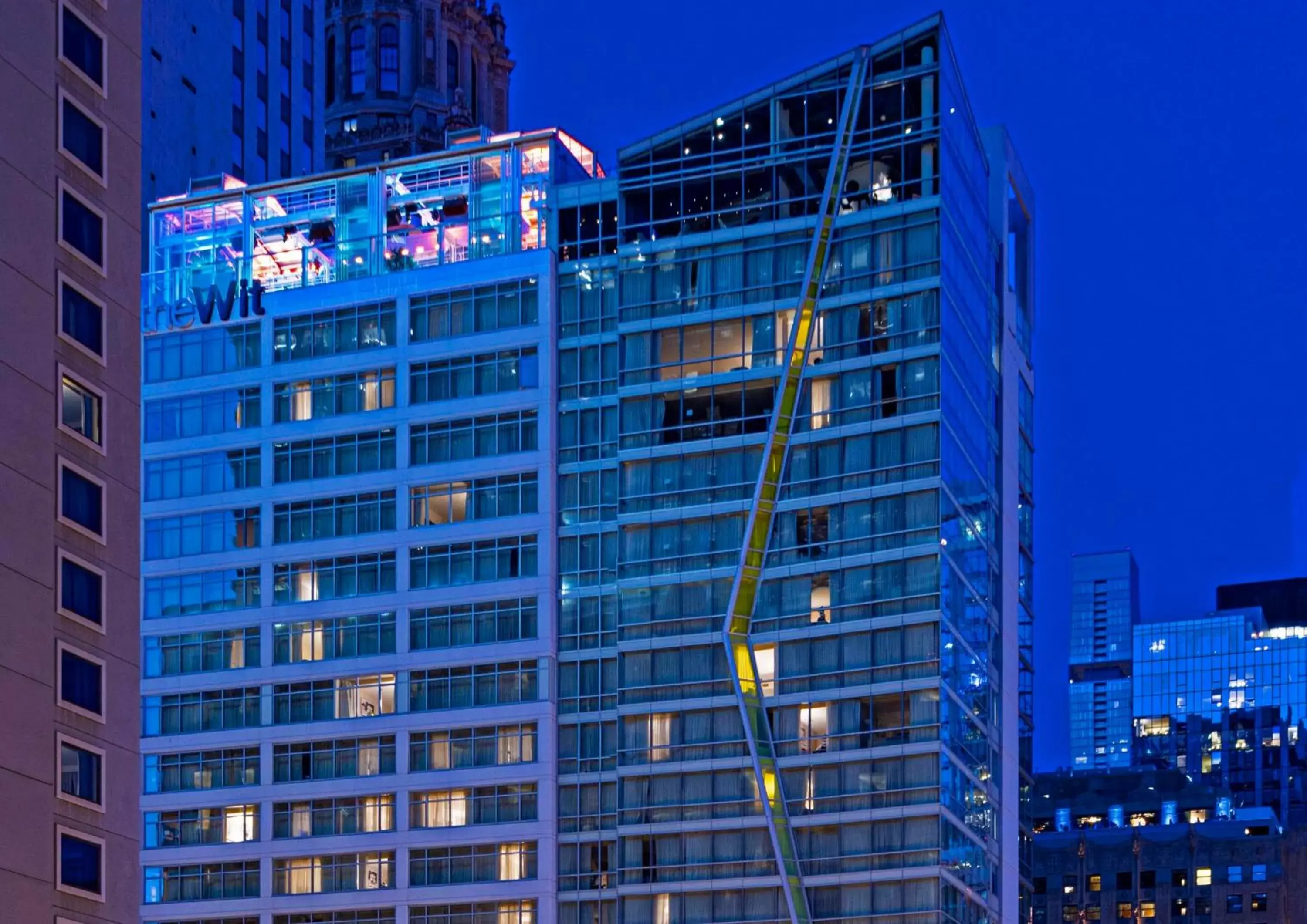 Property Building in theWit Chicago, a Hilton Hotel