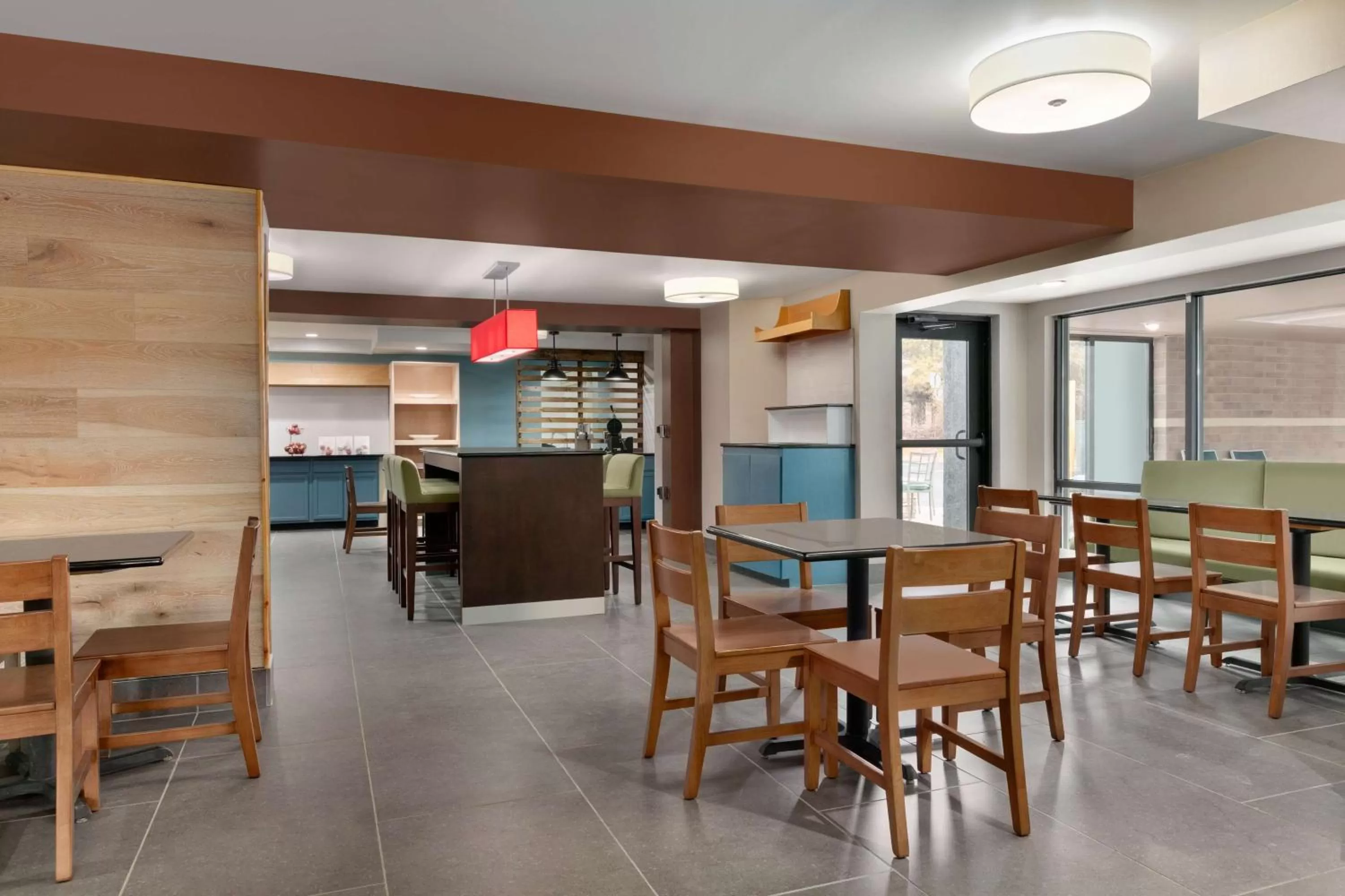 Restaurant/Places to Eat in Country Inn & Suites by Radisson, Roanoke Rapids, NC