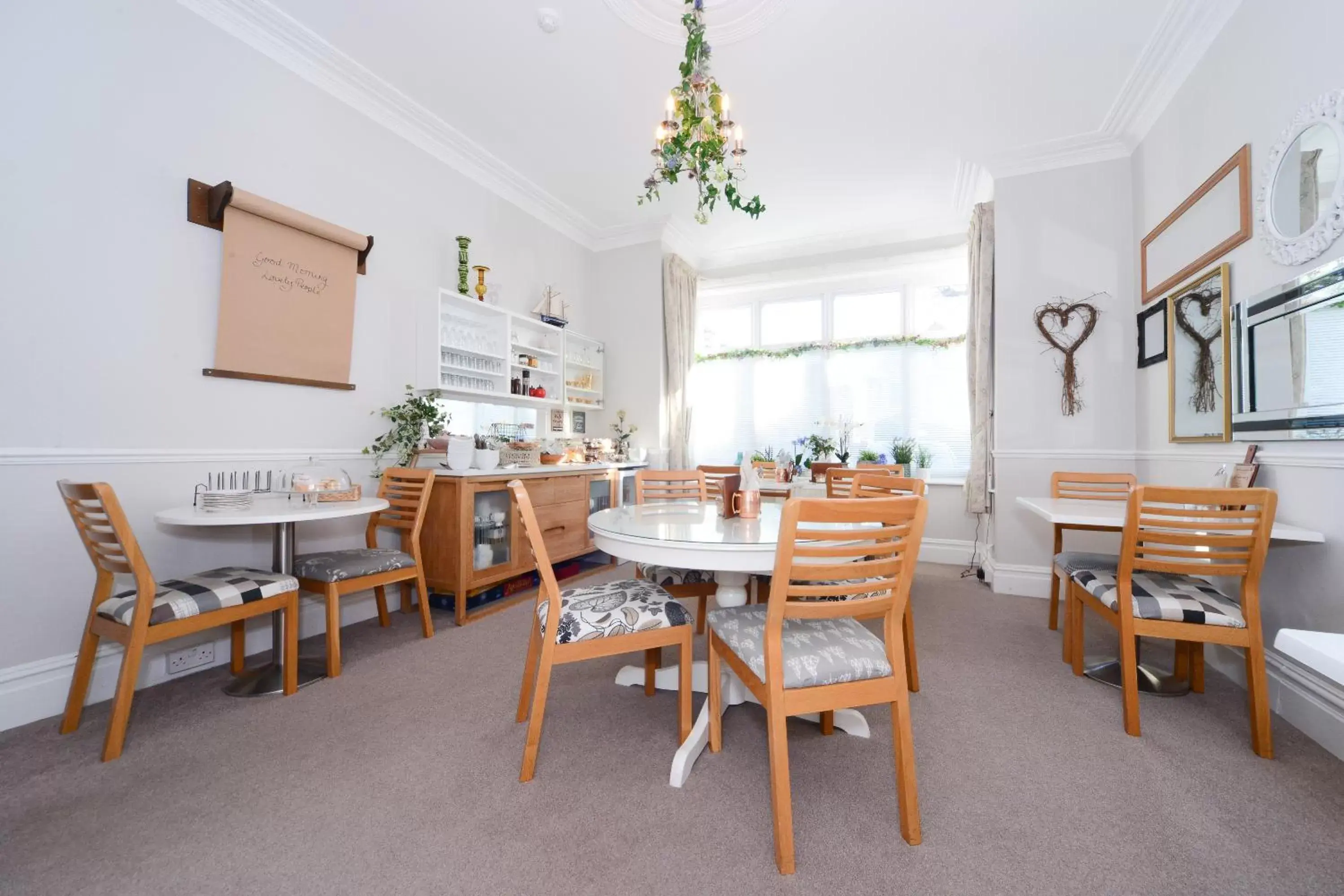 Dining area, Restaurant/Places to Eat in Mory House