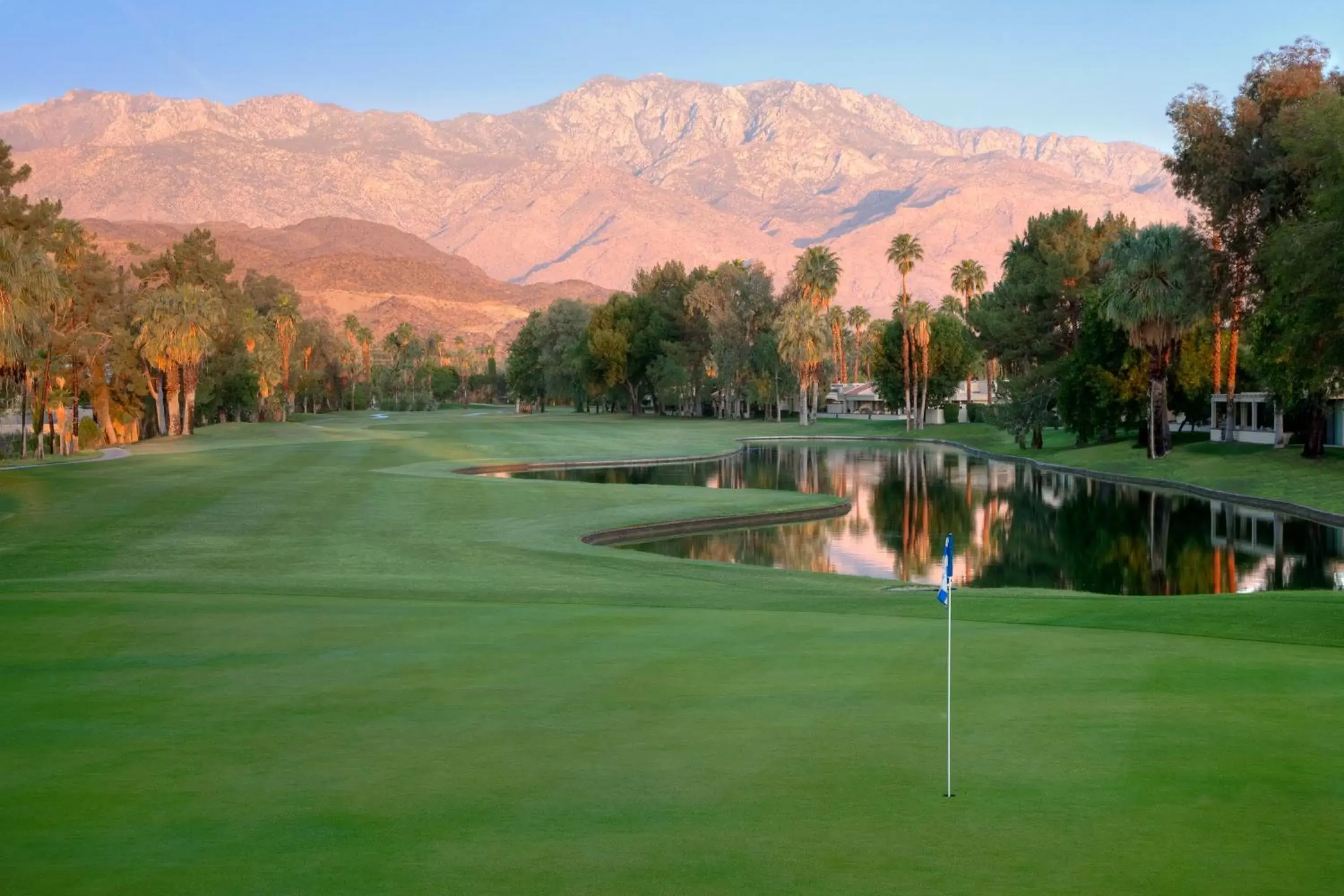 Golfcourse, Natural Landscape in Hyatt Vacation Club at Desert Oasis