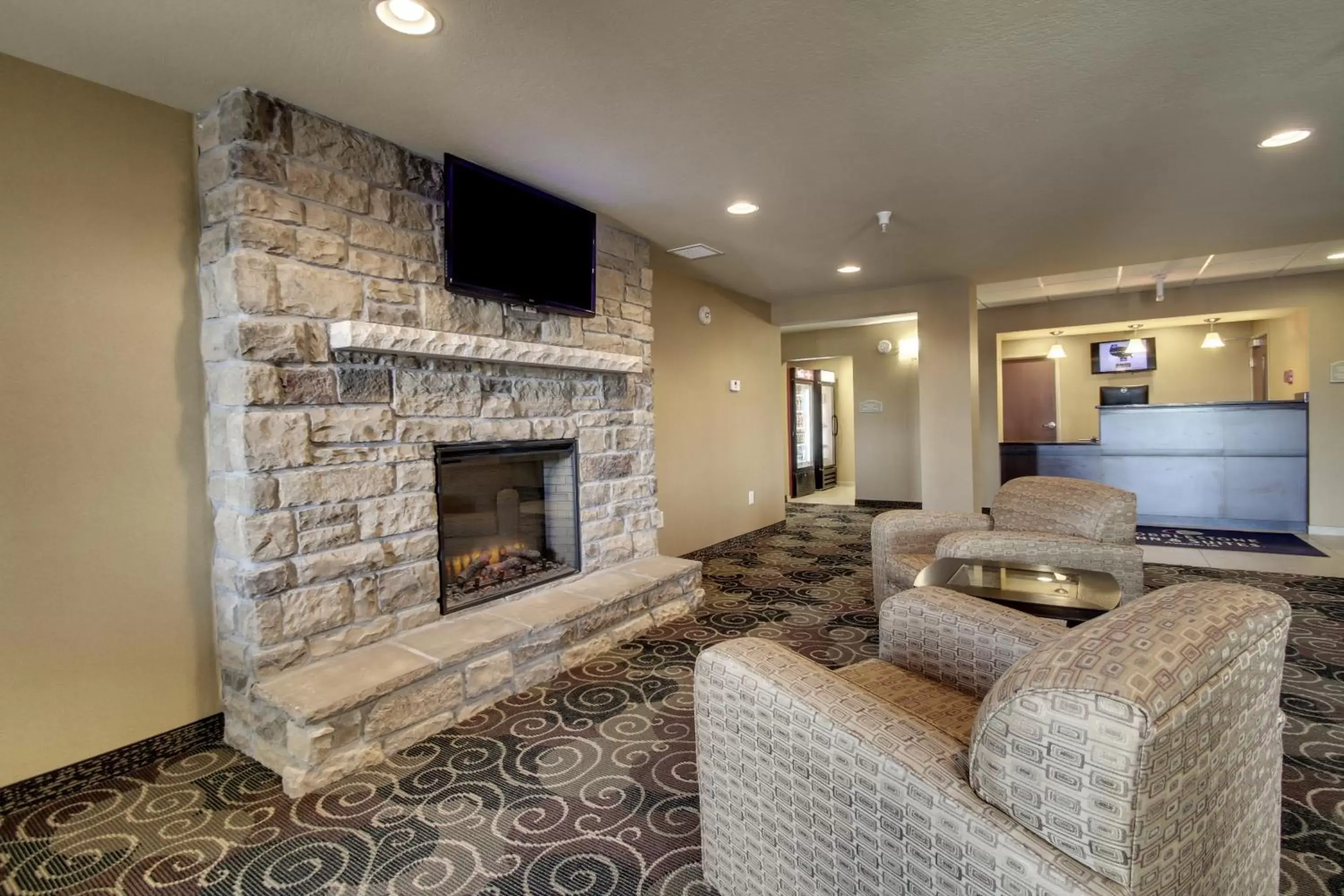 Lobby or reception, Seating Area in Cobblestone Inn & Suites - Avoca