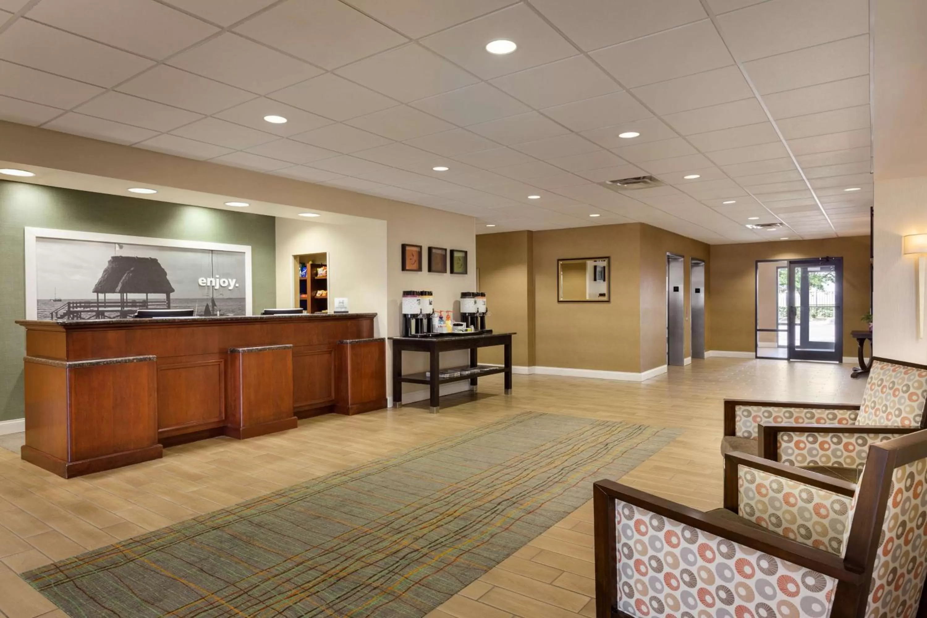 Lobby or reception in Hampton Inn & Suites Largo