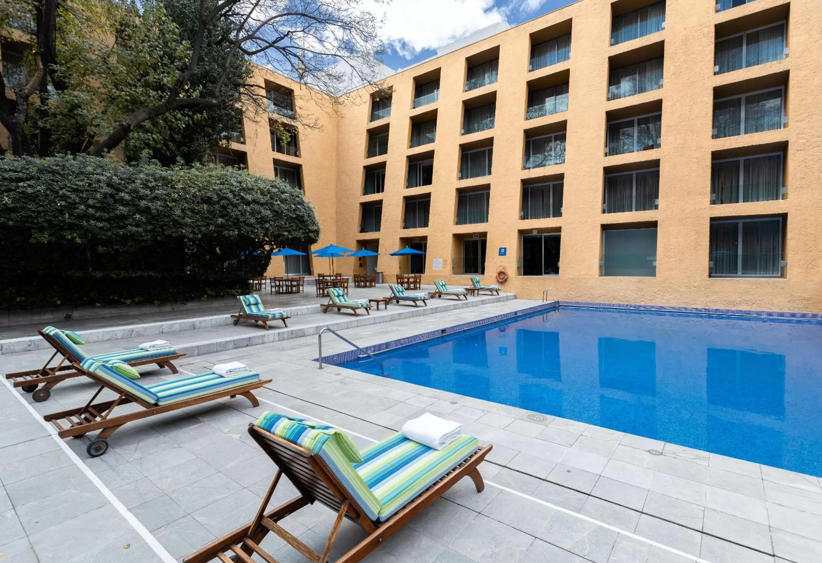 Swimming pool in Camino Real Polanco Mexico