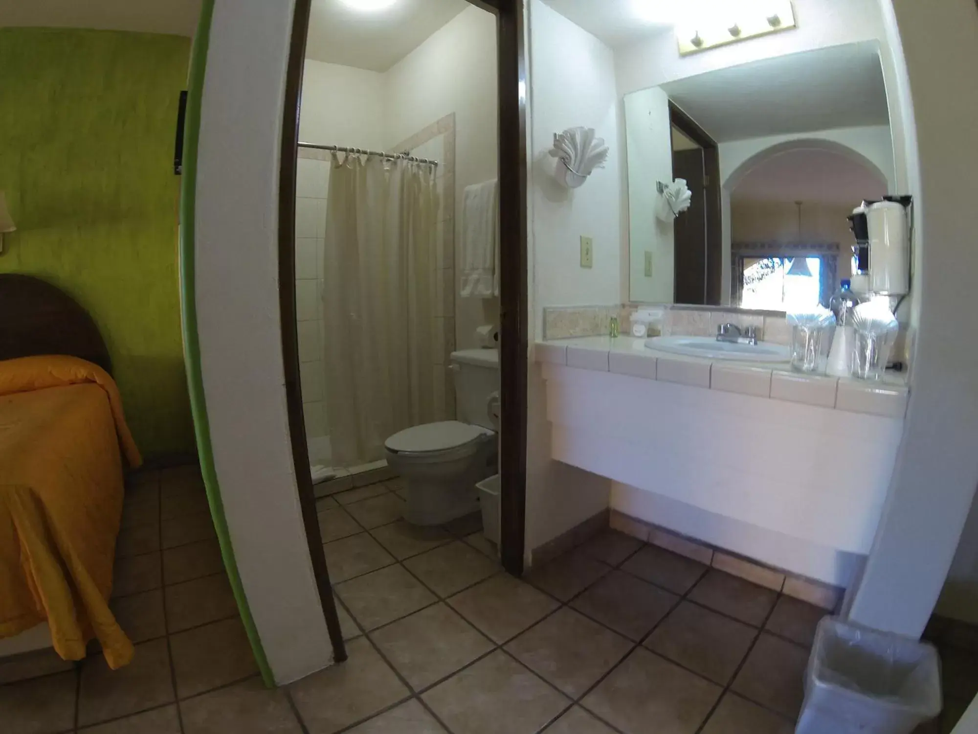 Bathroom in Hacienda Suites Loreto