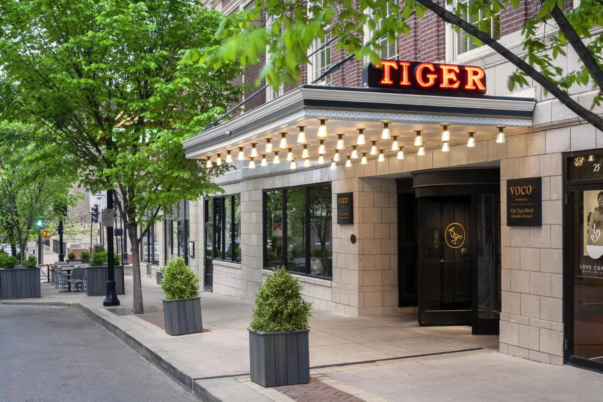 Property building in voco The Tiger Hotel, Columbia, MO by IHG