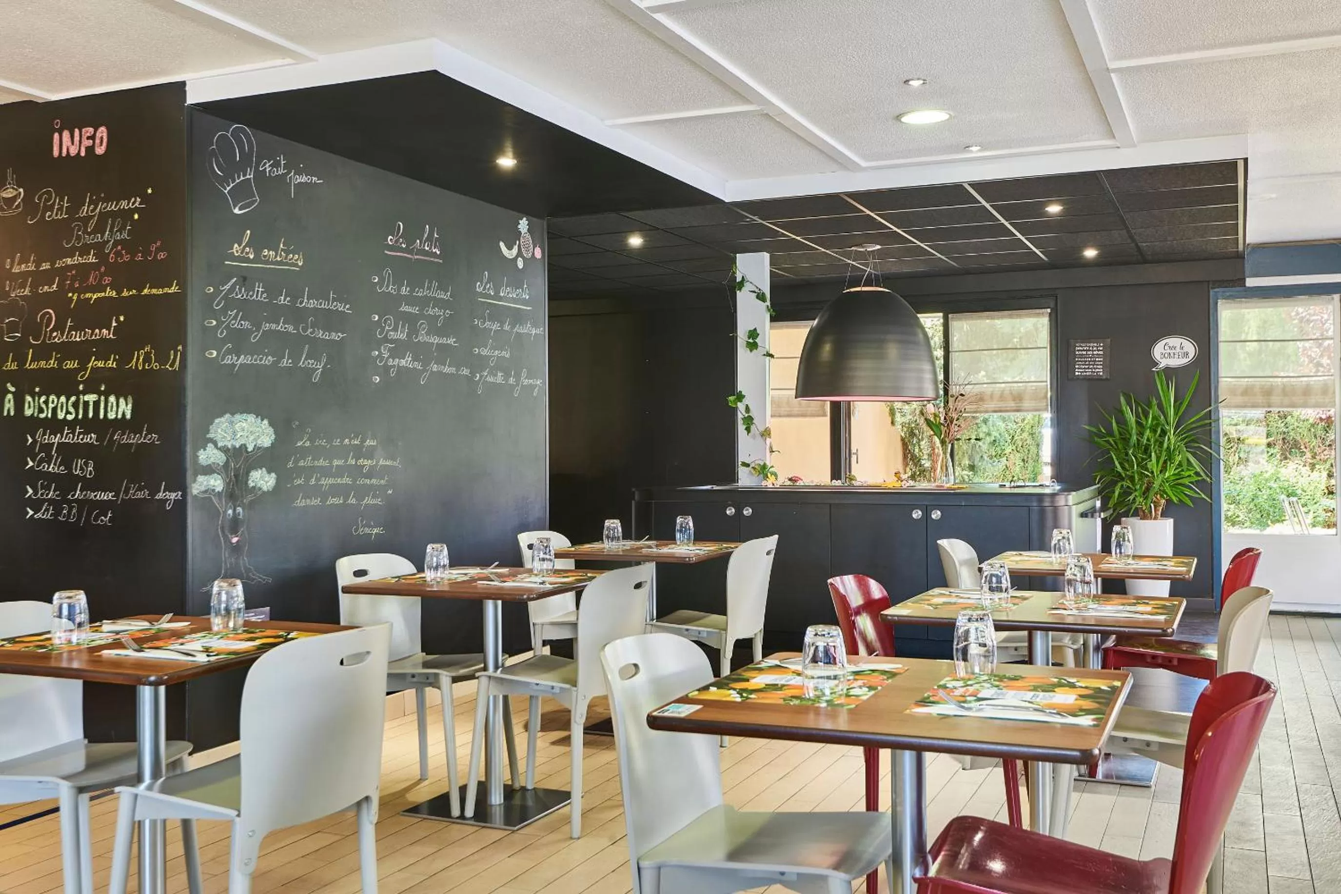 Restaurant/places to eat in Kyriad Nancy Ouest - Laxou