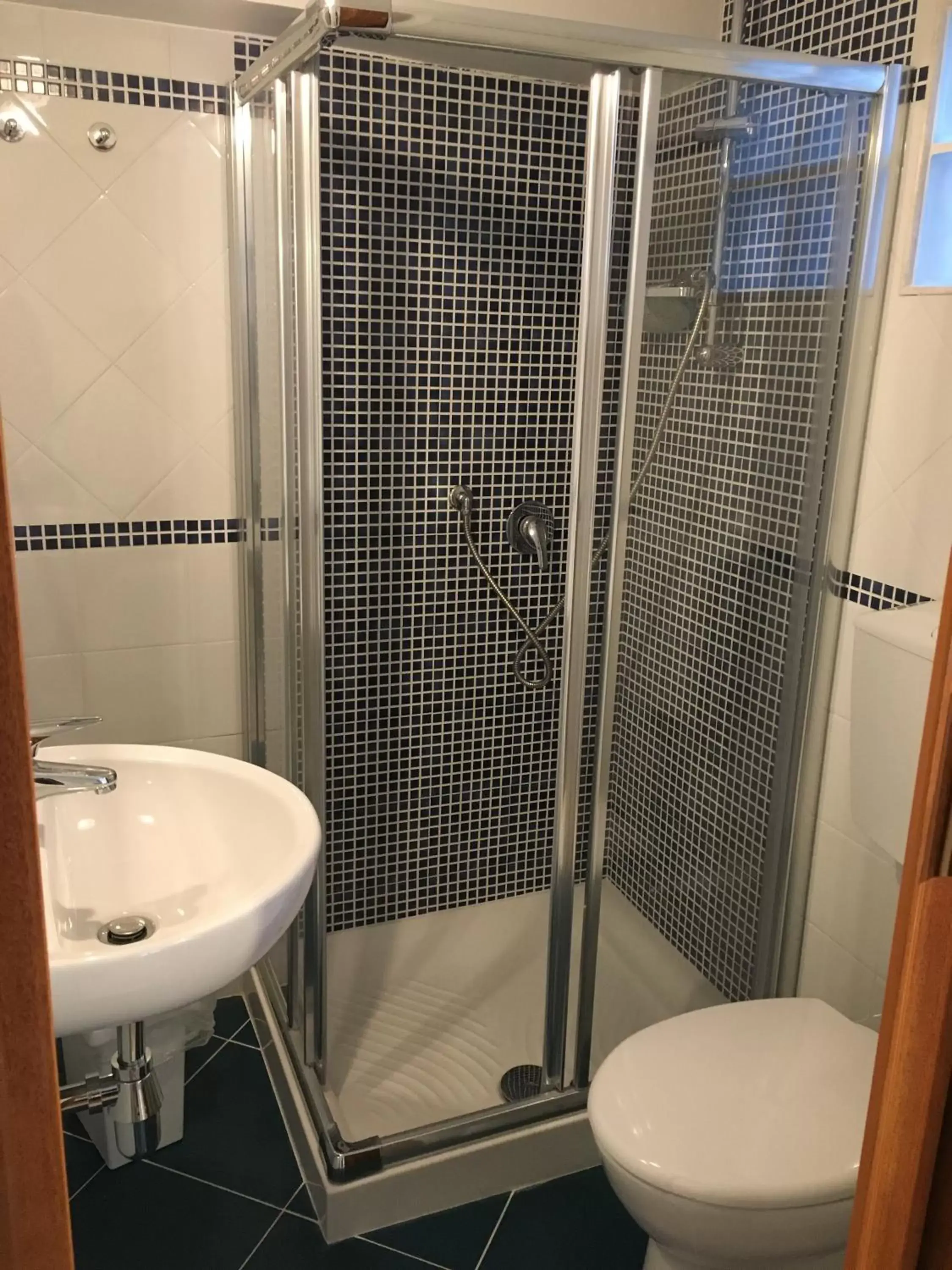 Toilet, Bathroom in B&B Villa sul Mare