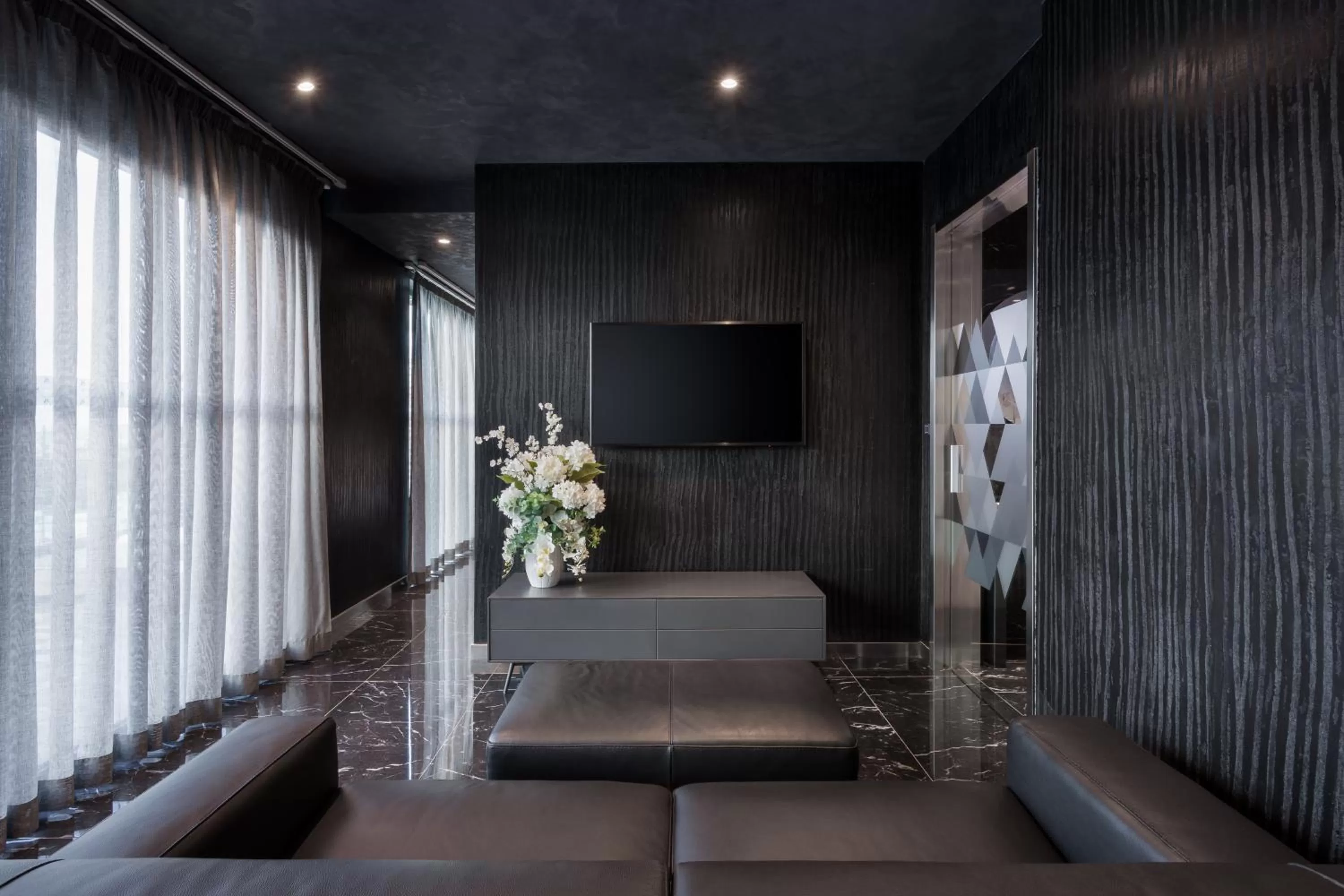 TV and multimedia in H Hotel & SPA - Adults Only