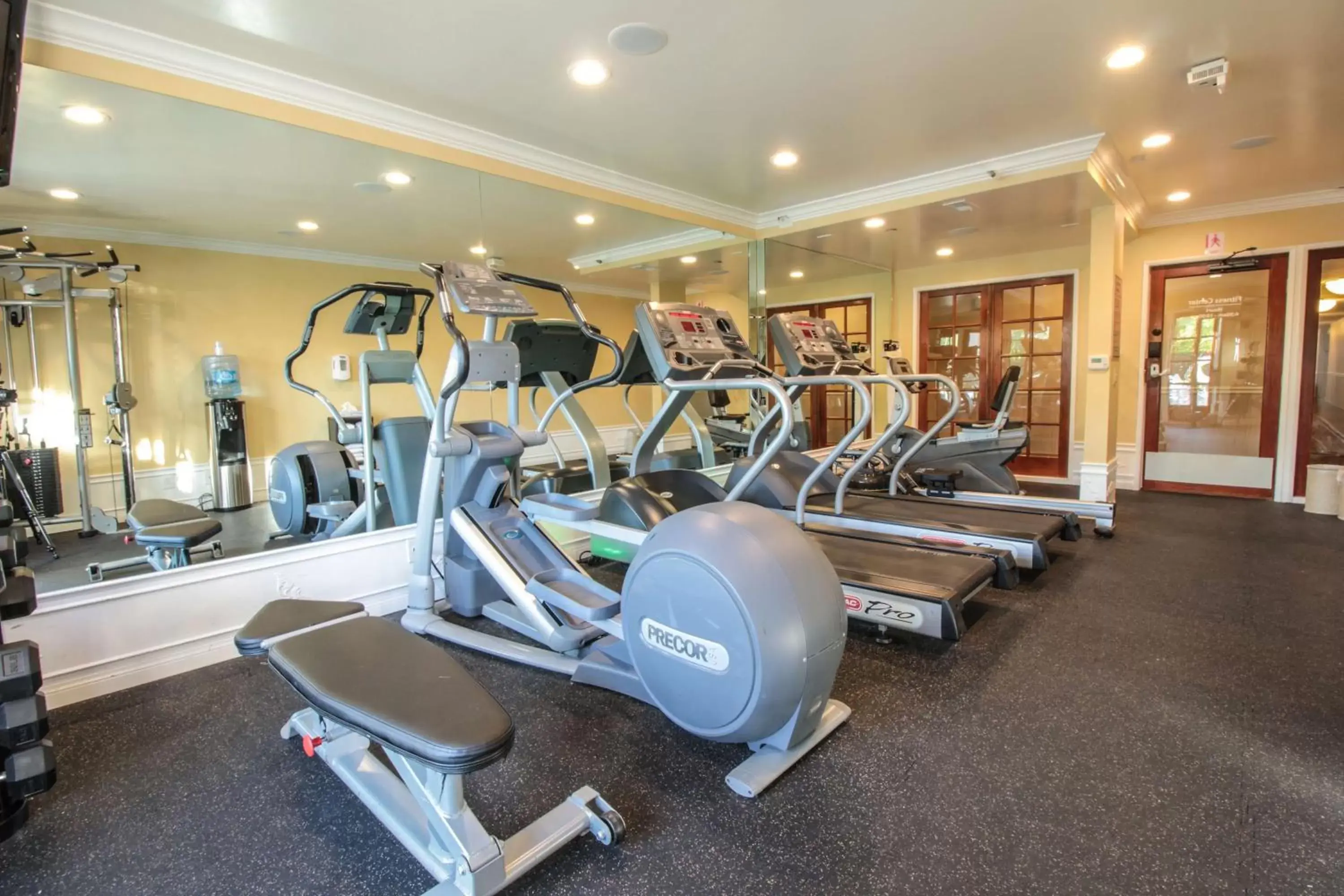 Fitness centre/facilities, Fitness Center/Facilities in Best Western Plus Carpinteria Inn