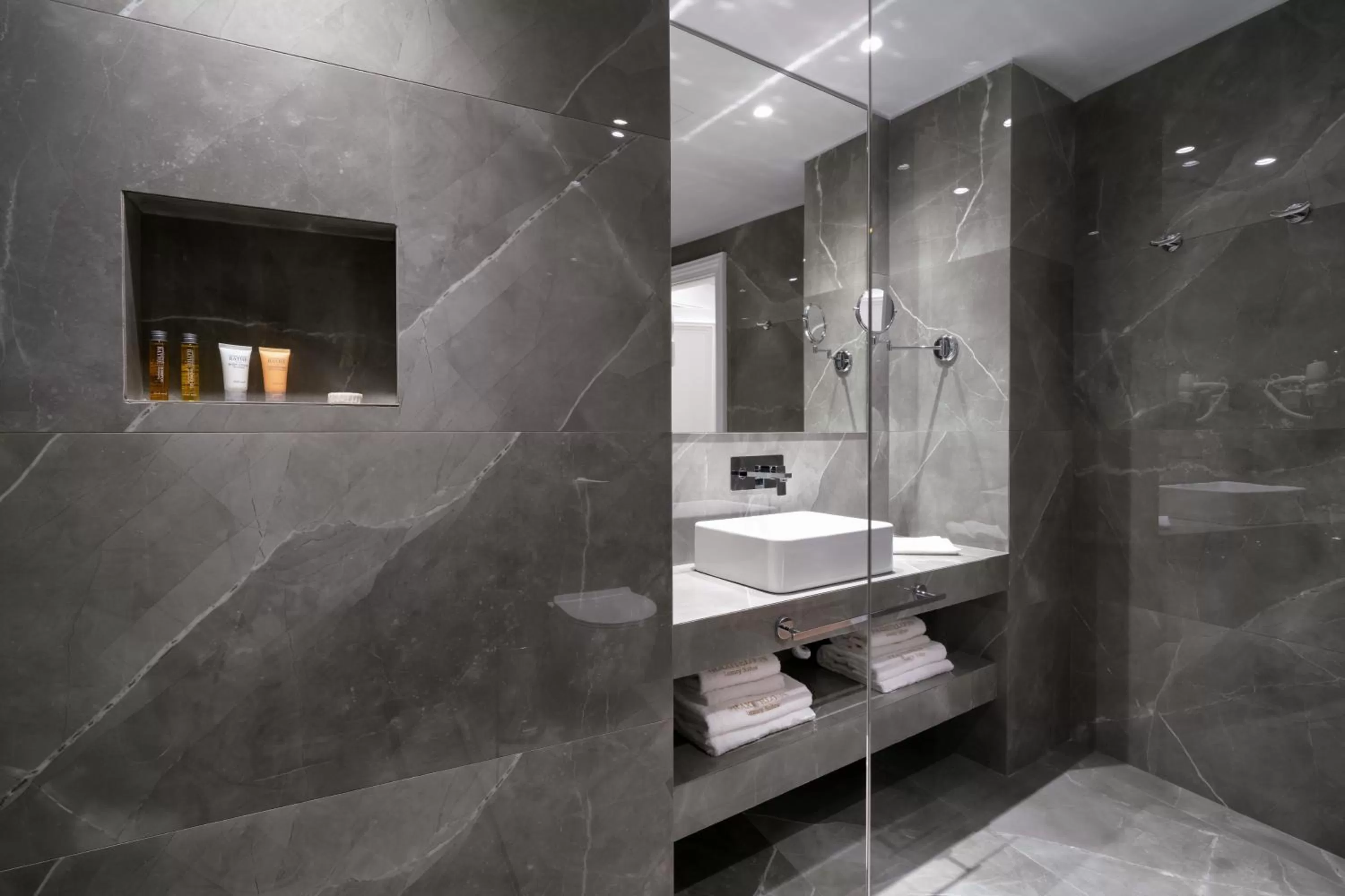 Shower in Praxitelous Luxury Suites
