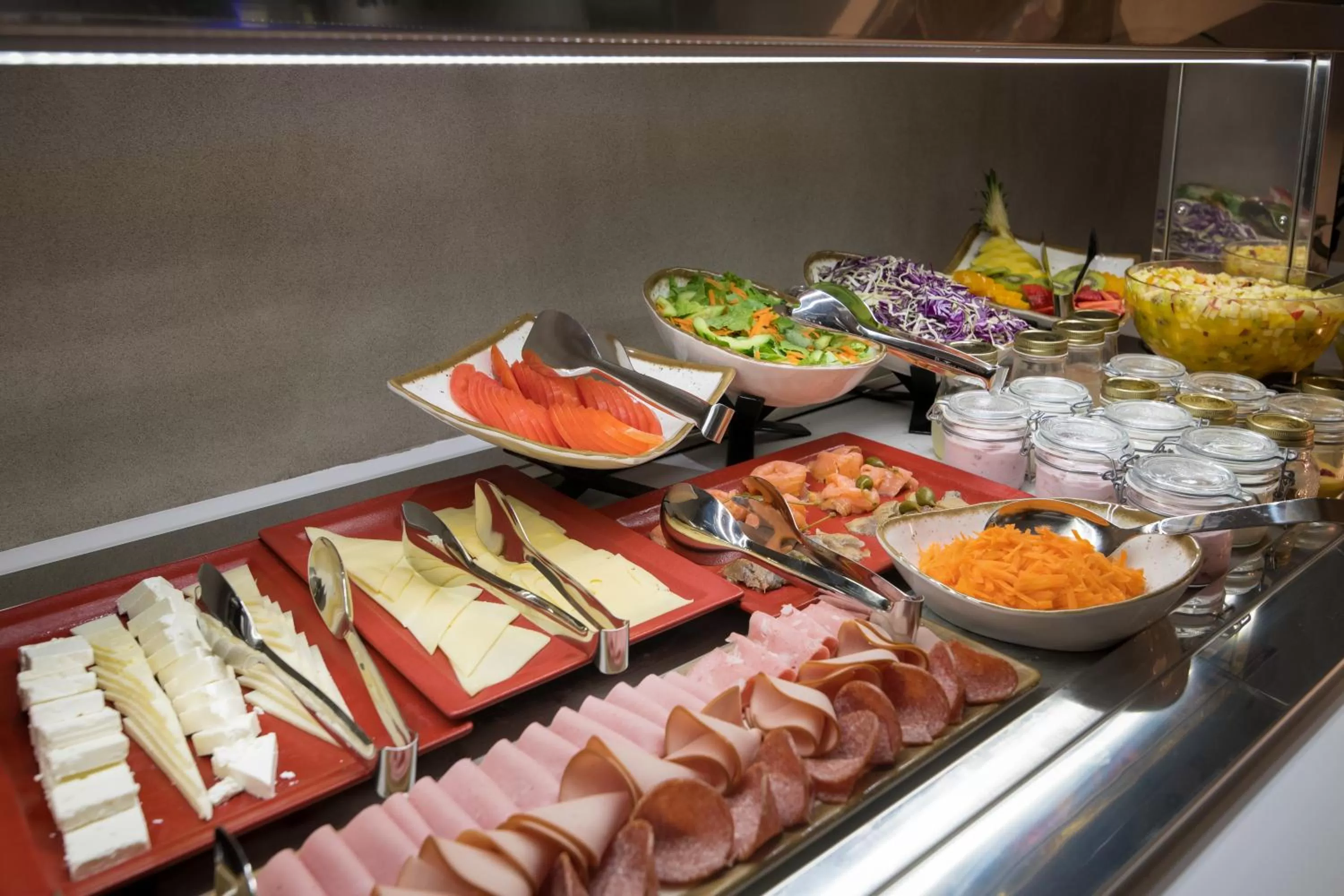 Breakfast in Phoenix Hotel