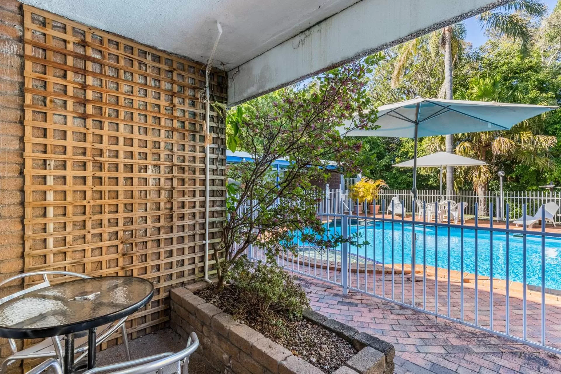 Pool view in Aquajet Motel