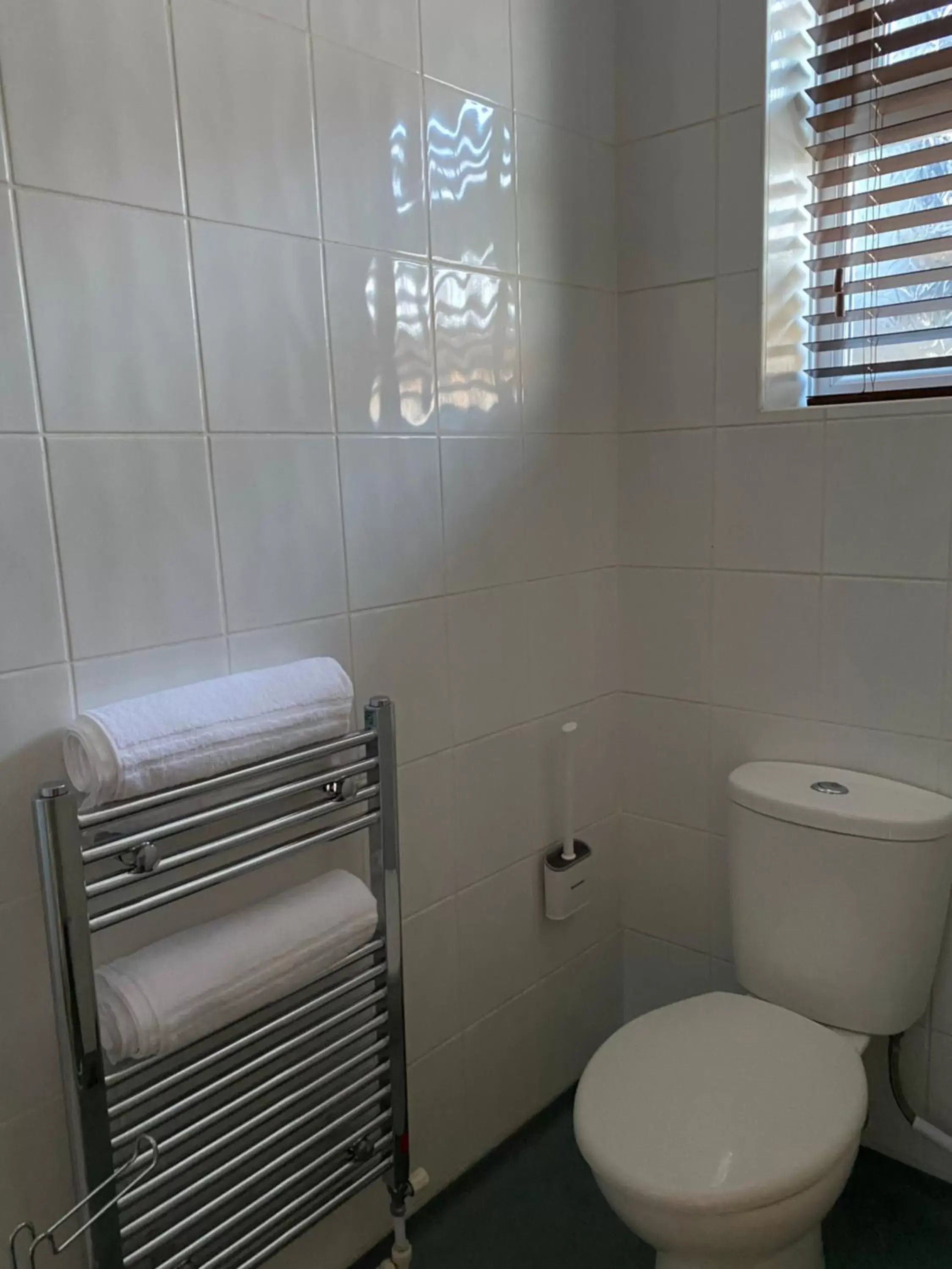 Bathroom in The New Talbot Hotel