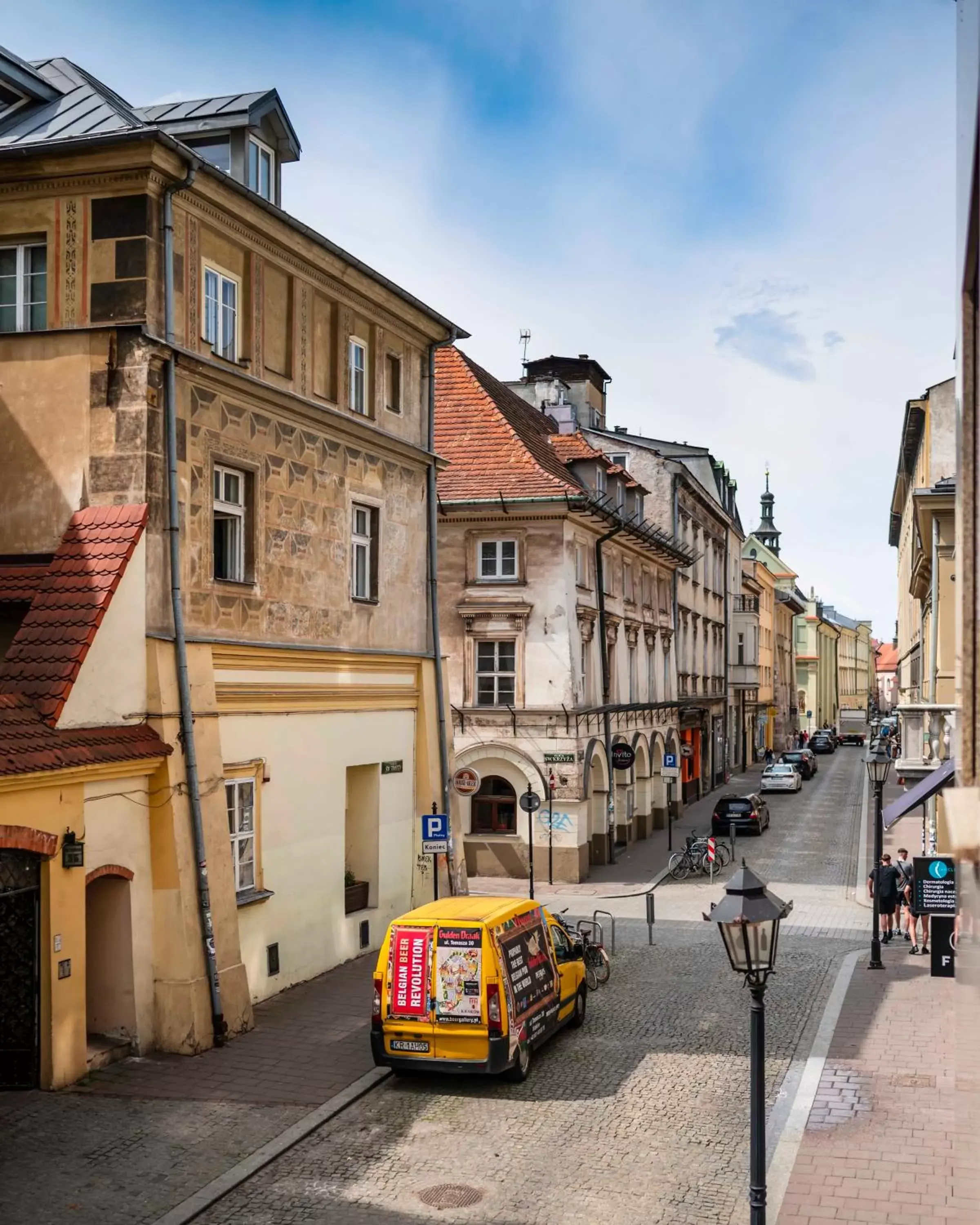 City view in Hotel H12**** City view in Hotel H12****