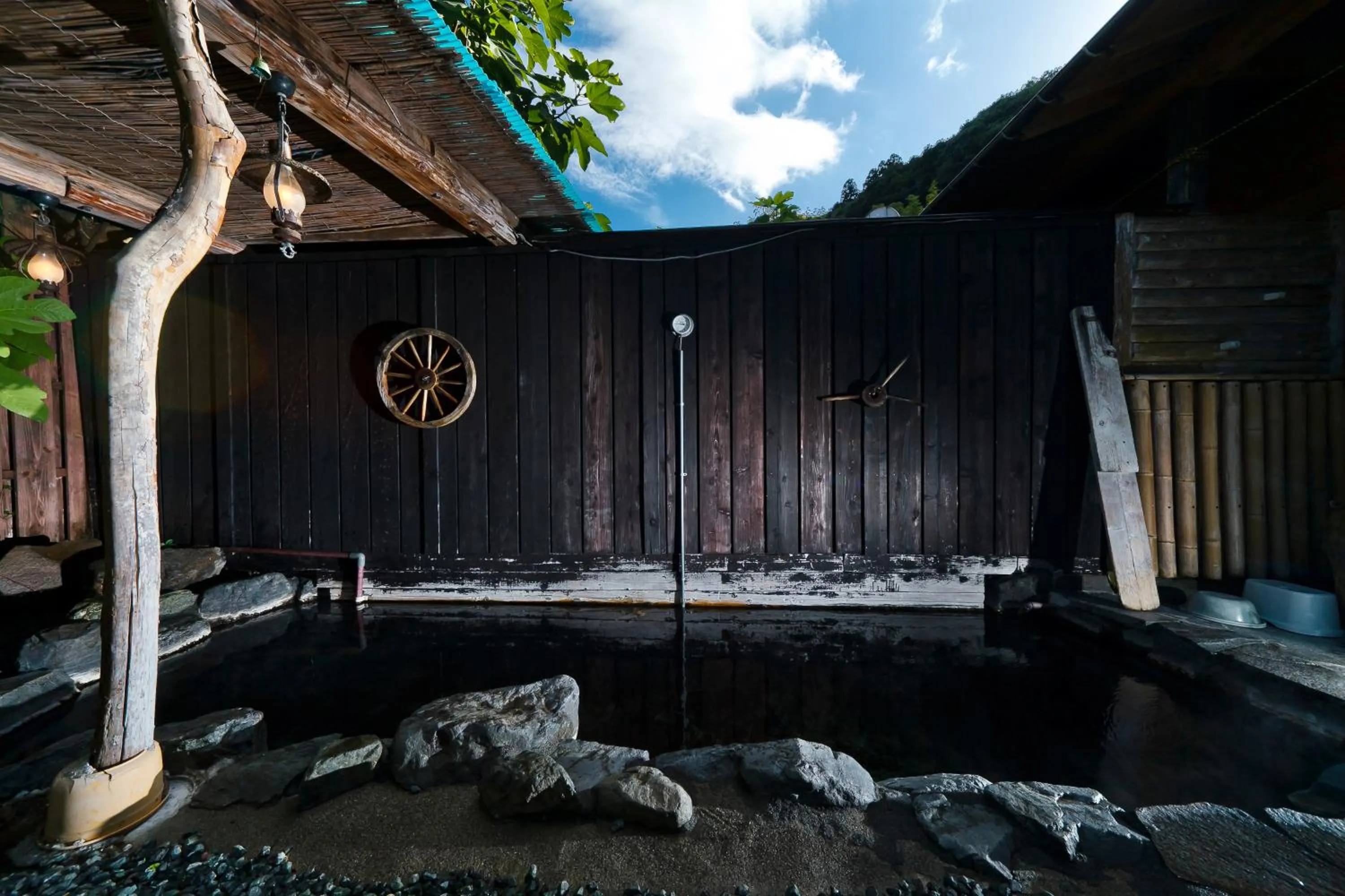 Hot Spring Bath in Manten-no-Hoshi