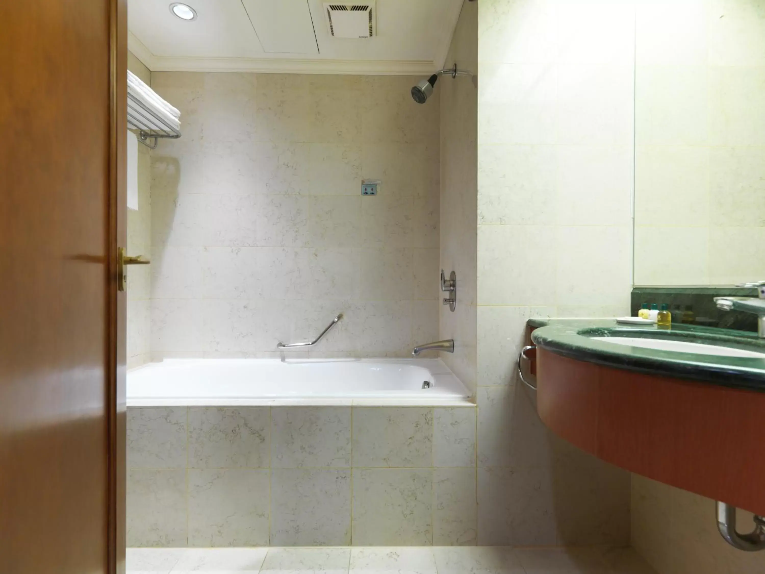 Toilet, Bathroom in Monarch Plaza Hotel