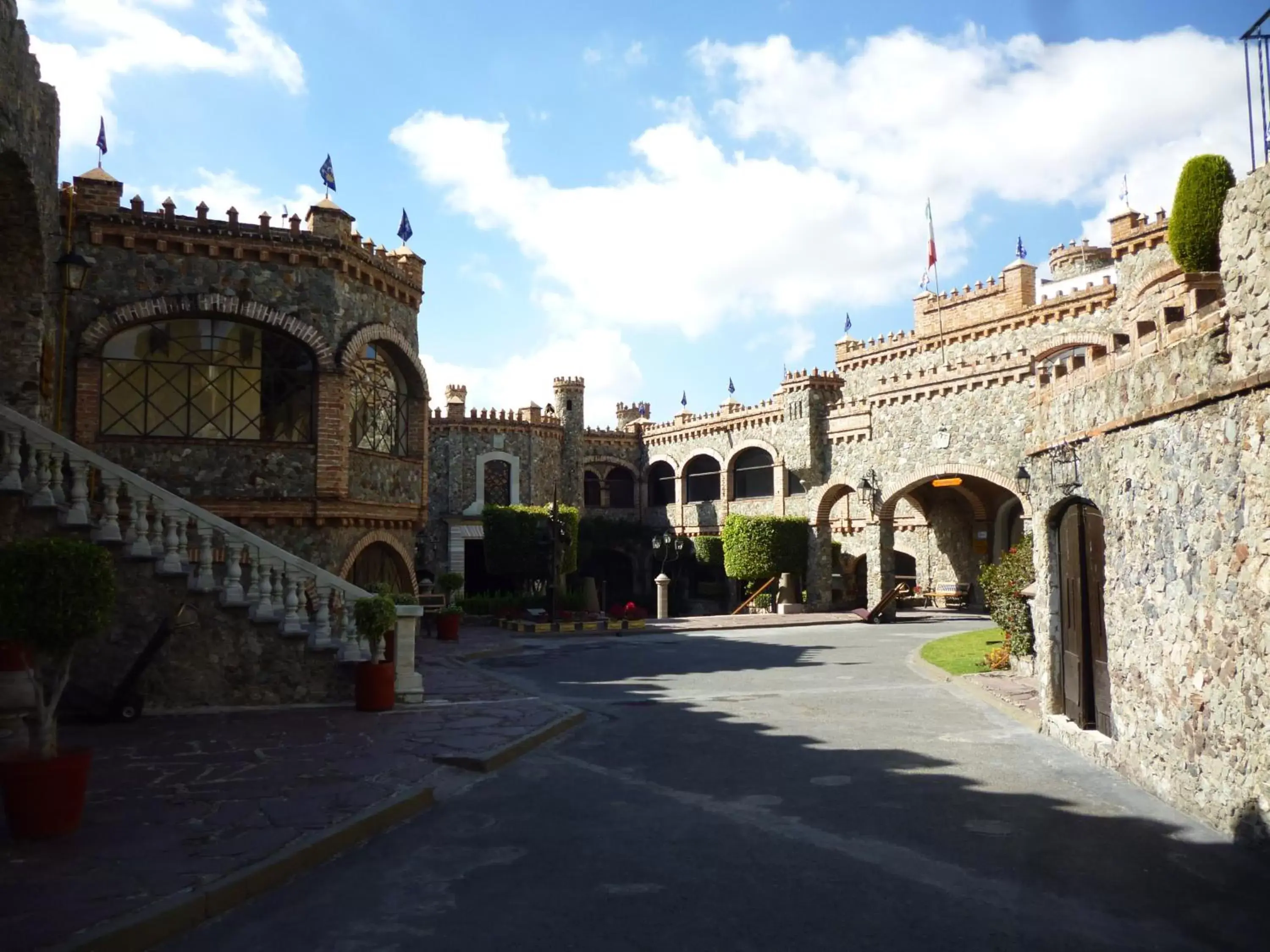 Facade/entrance in Hotel Castillo de Santa Cecilia