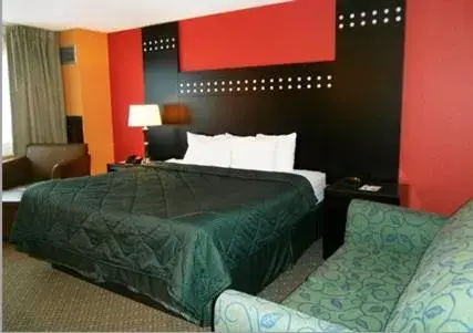 Bed in Travelodge by Wyndham Absecon Atlantic City