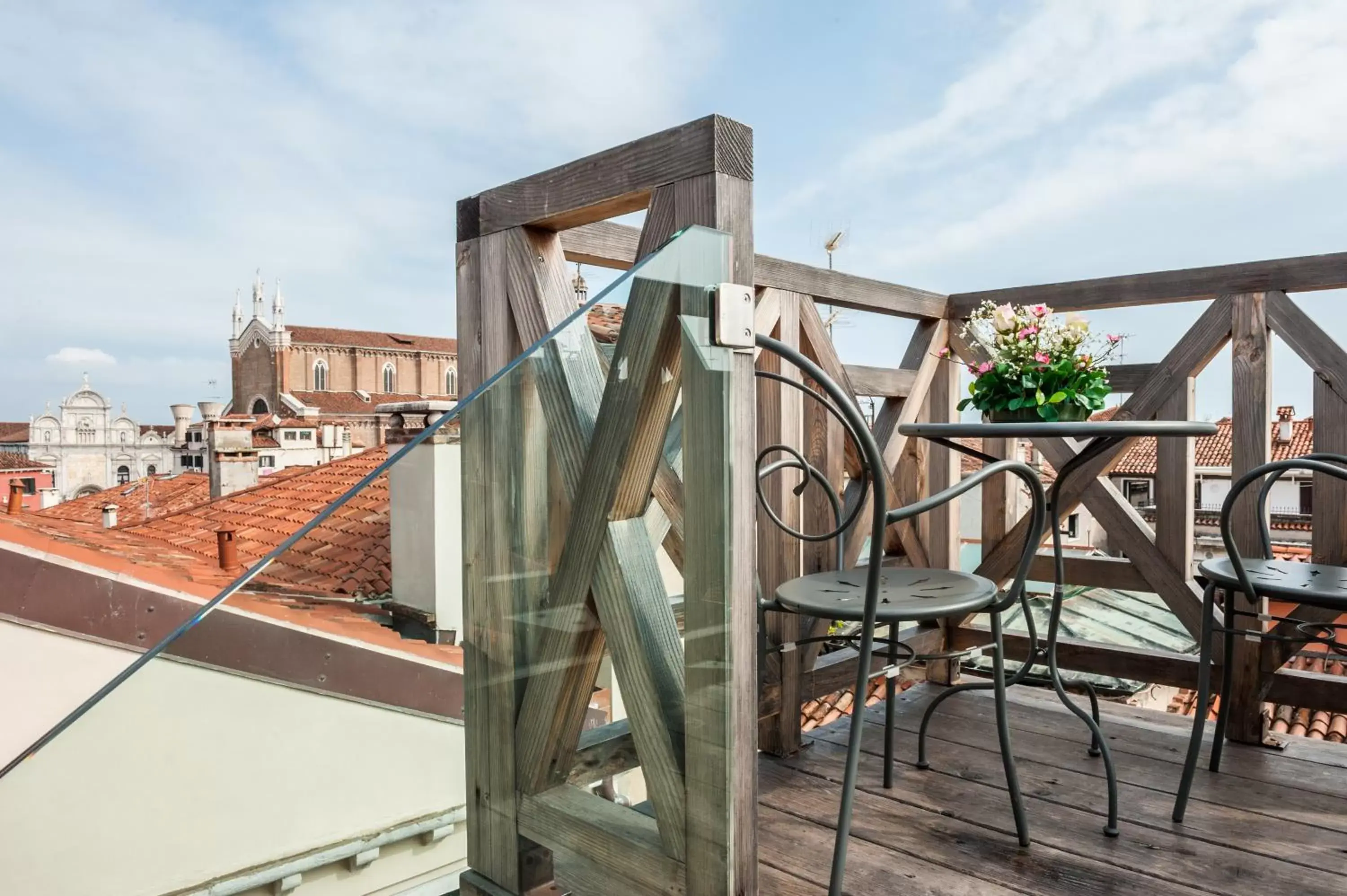 Decorative detail, Balcony/Terrace in Hotel Ai Cavalieri di Venezia